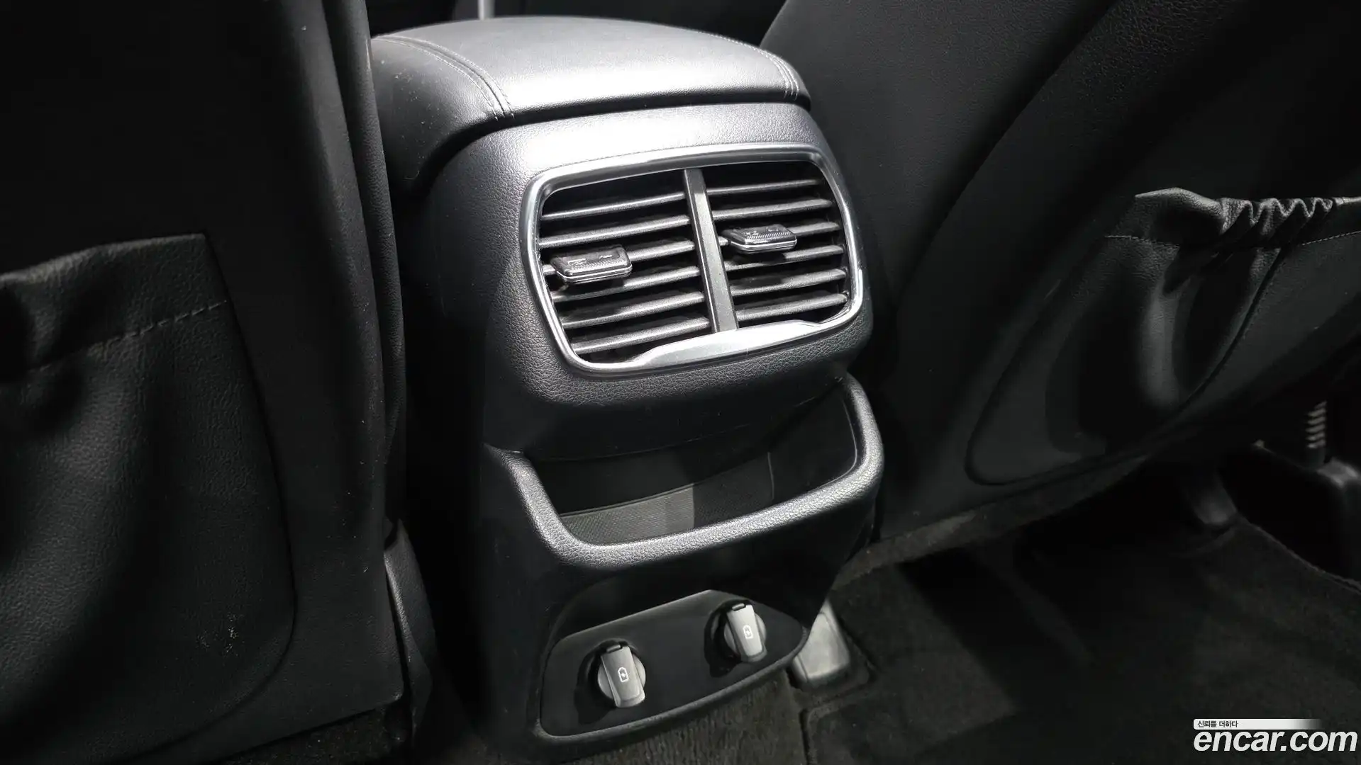 Santafe Hyundai 2019.5-OPTION-044