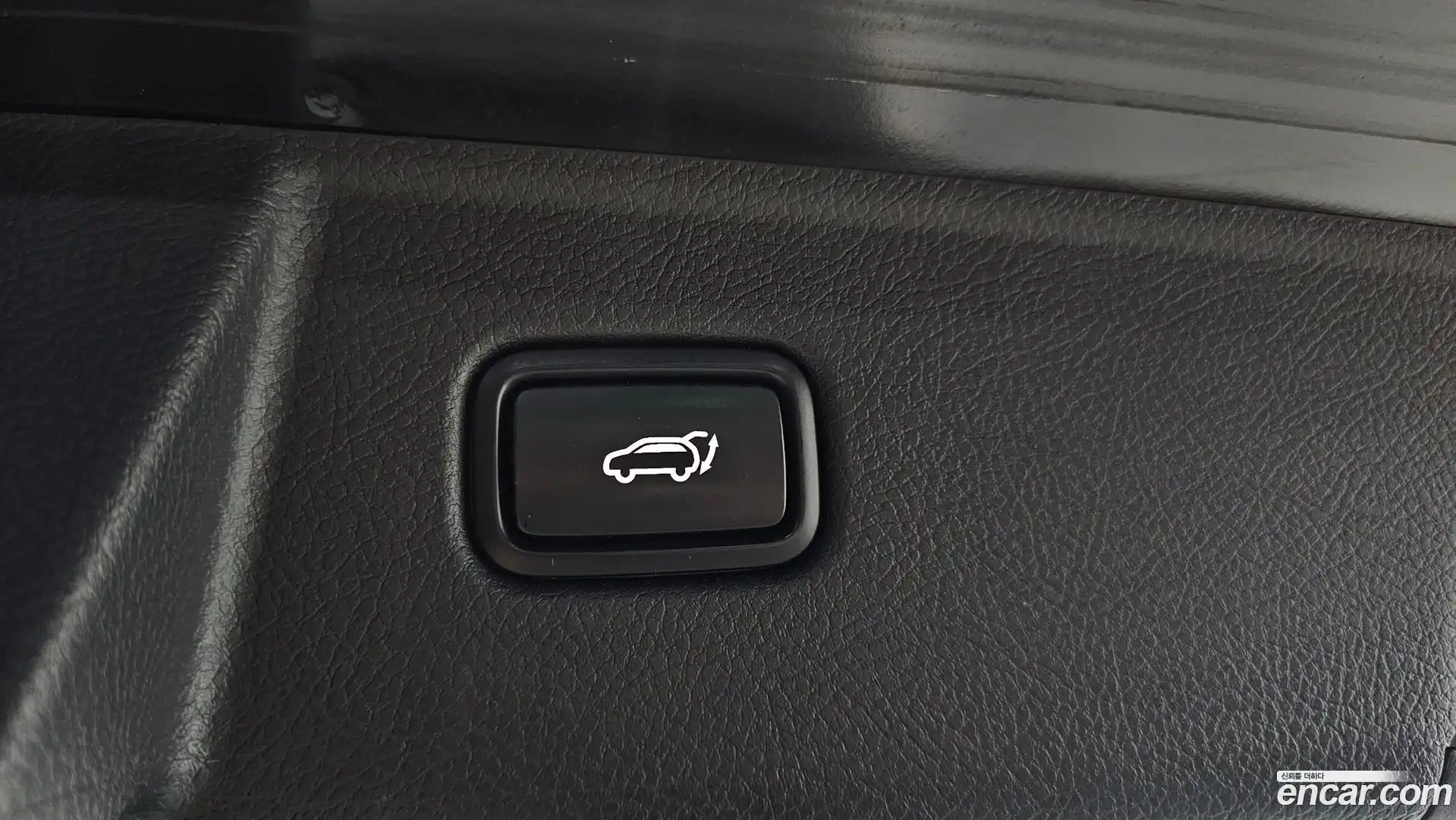 Mohave Kia 2023.8-OPTION-043