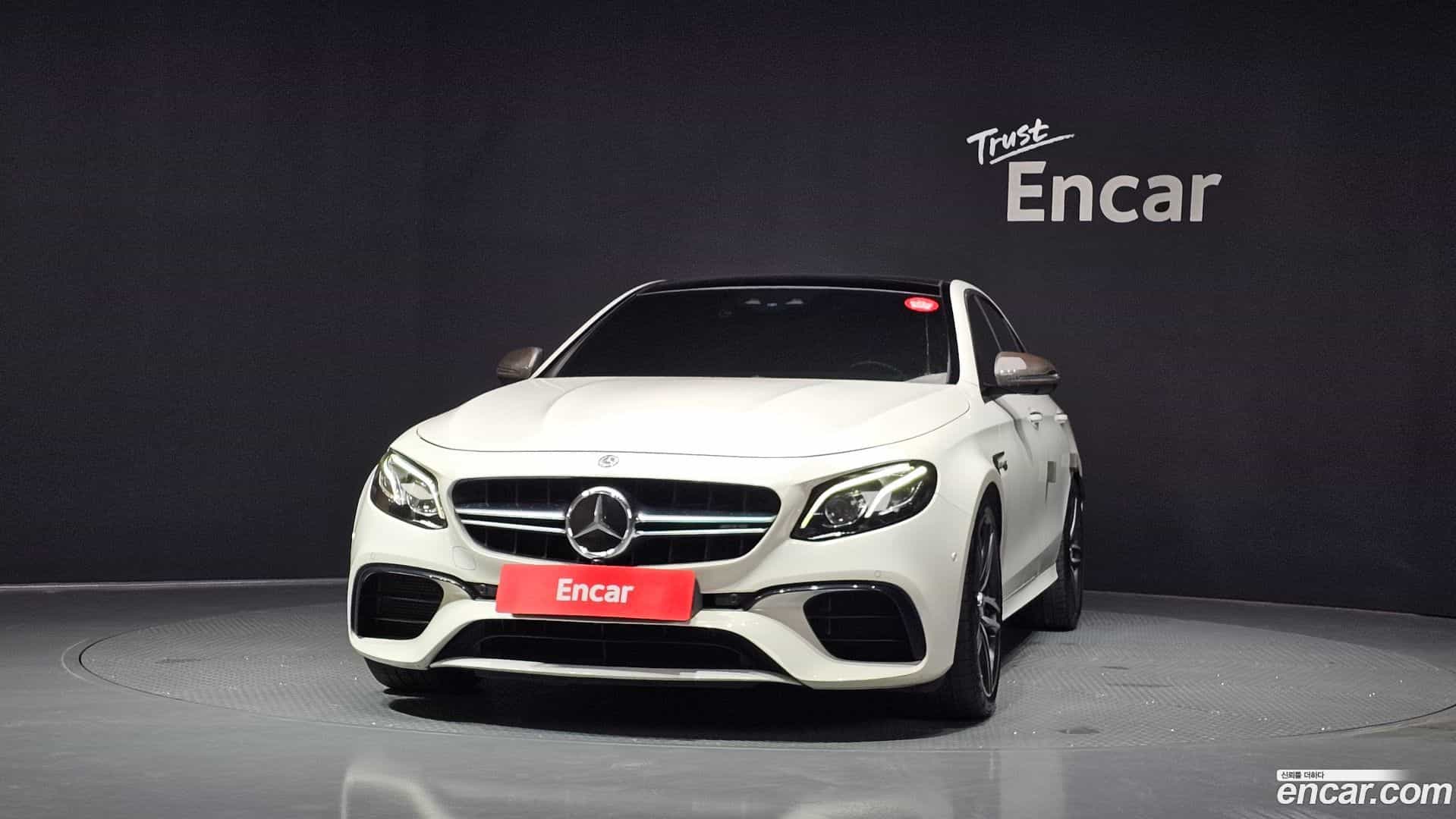 E-Class Mercedes-Benz 2018.4-OUTER-003