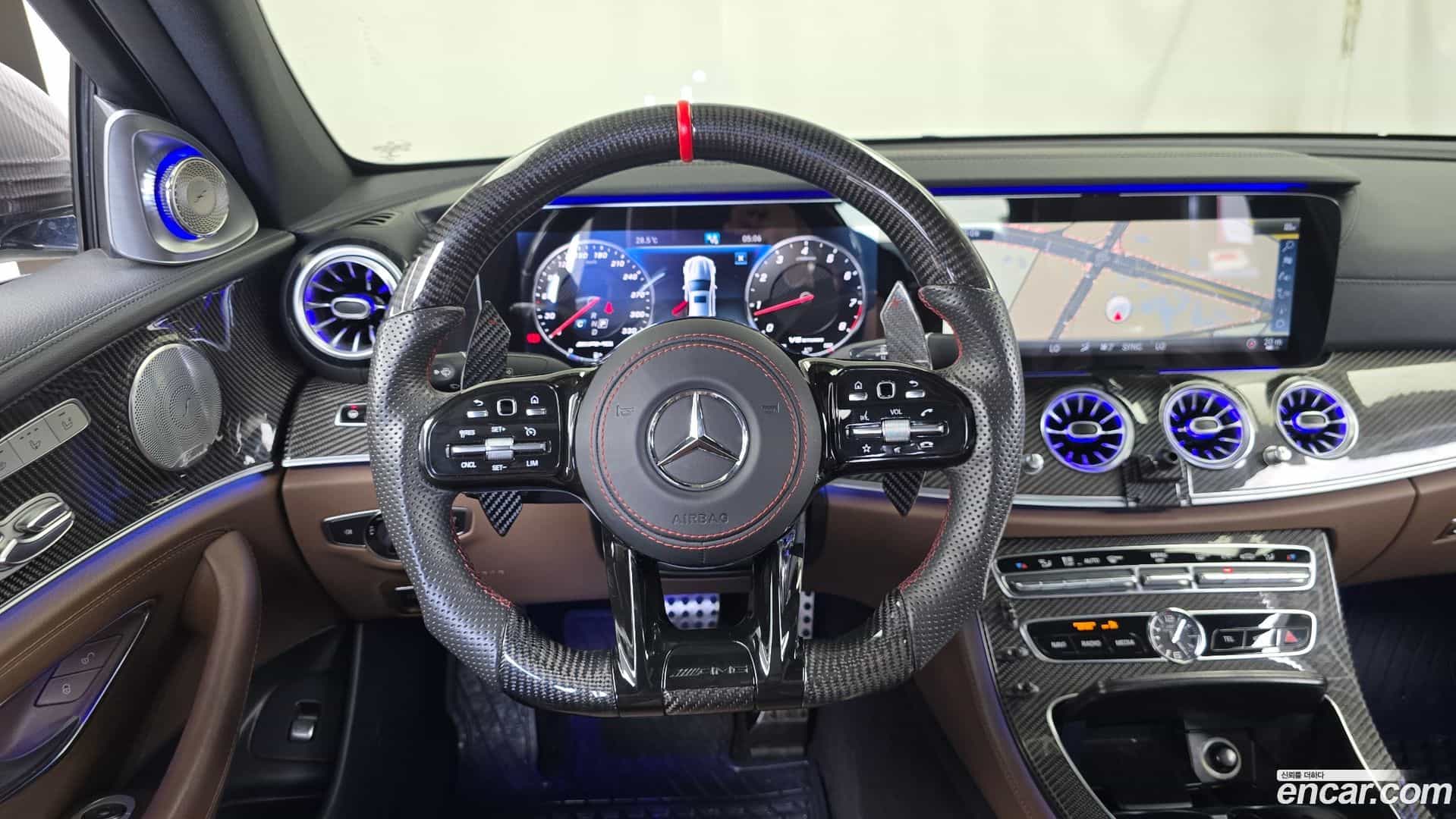 E-Class Mercedes-Benz 2018.4-OPTION-017