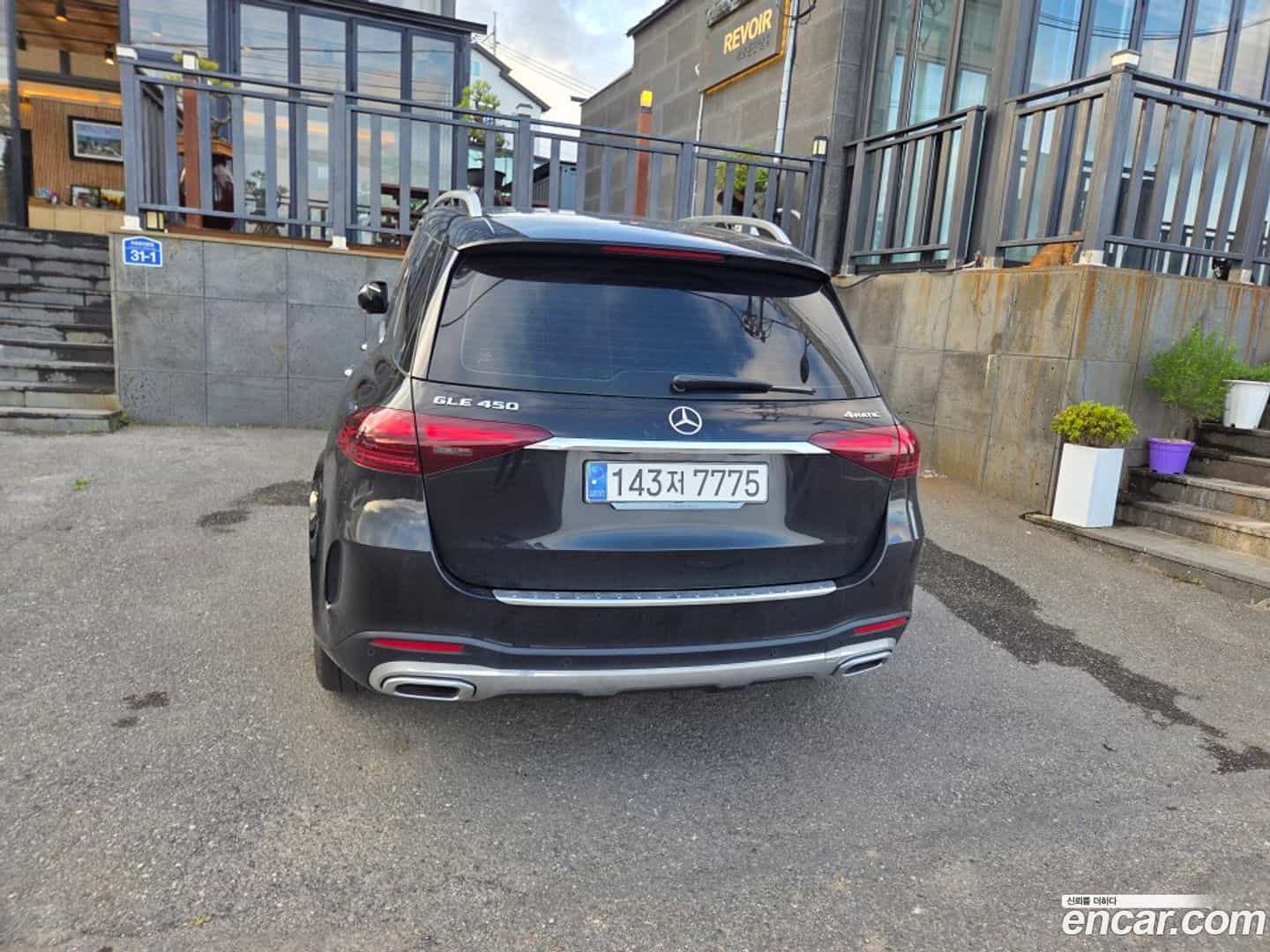 GLE-Class Mercedes-Benz 2024.7-OUTER-004