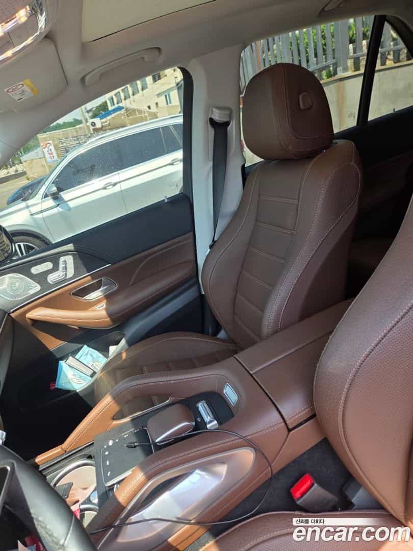 GLE-Class Mercedes-Benz 2024.7-INNER-009