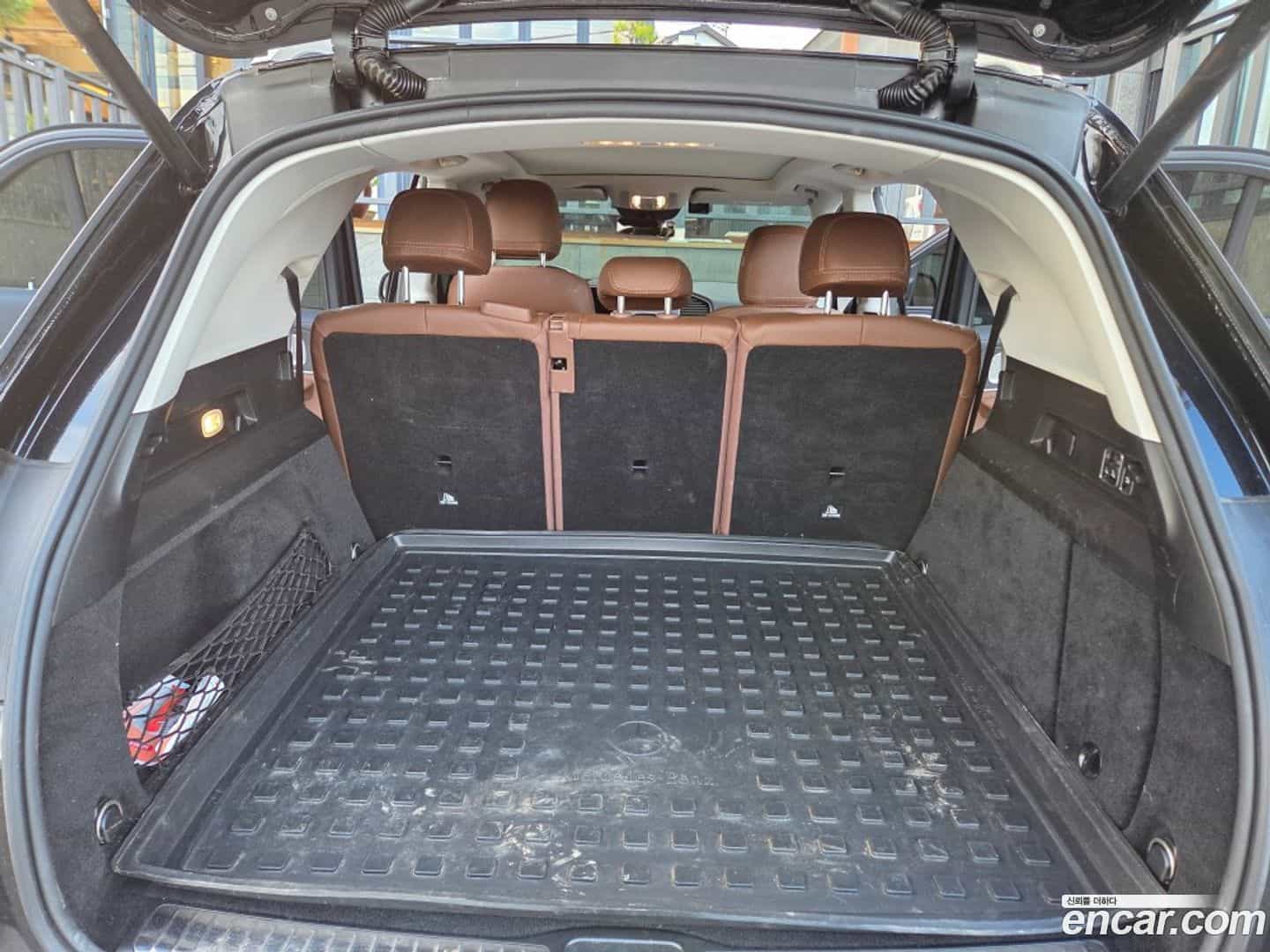 GLE-Class Mercedes-Benz 2024.7-OPTION-016