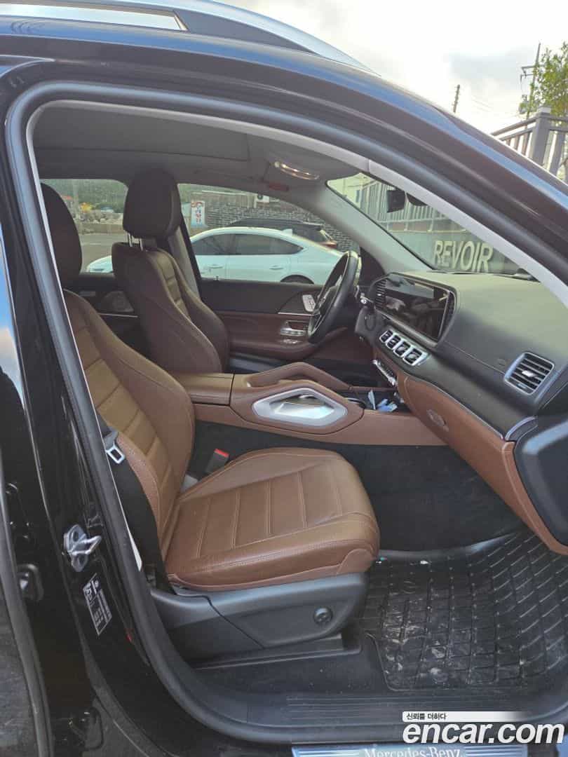 GLE-Class Mercedes-Benz 2024.7-OPTION-019