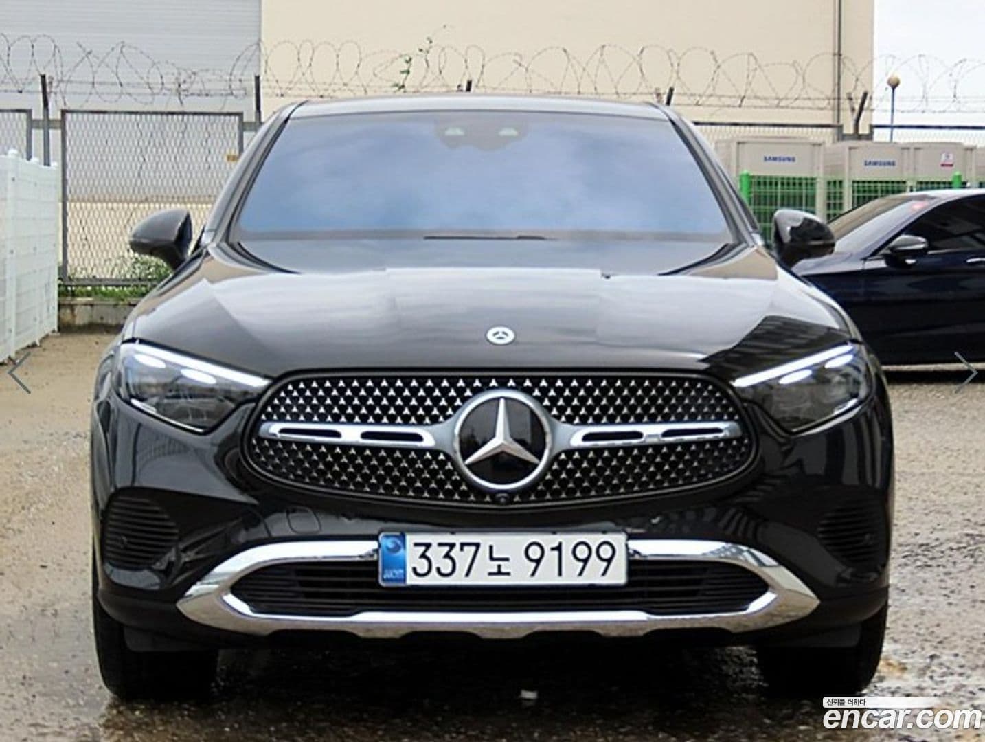 Main__Slider__Photo:GLC-Class Mercedes-Benz 2025.0-0