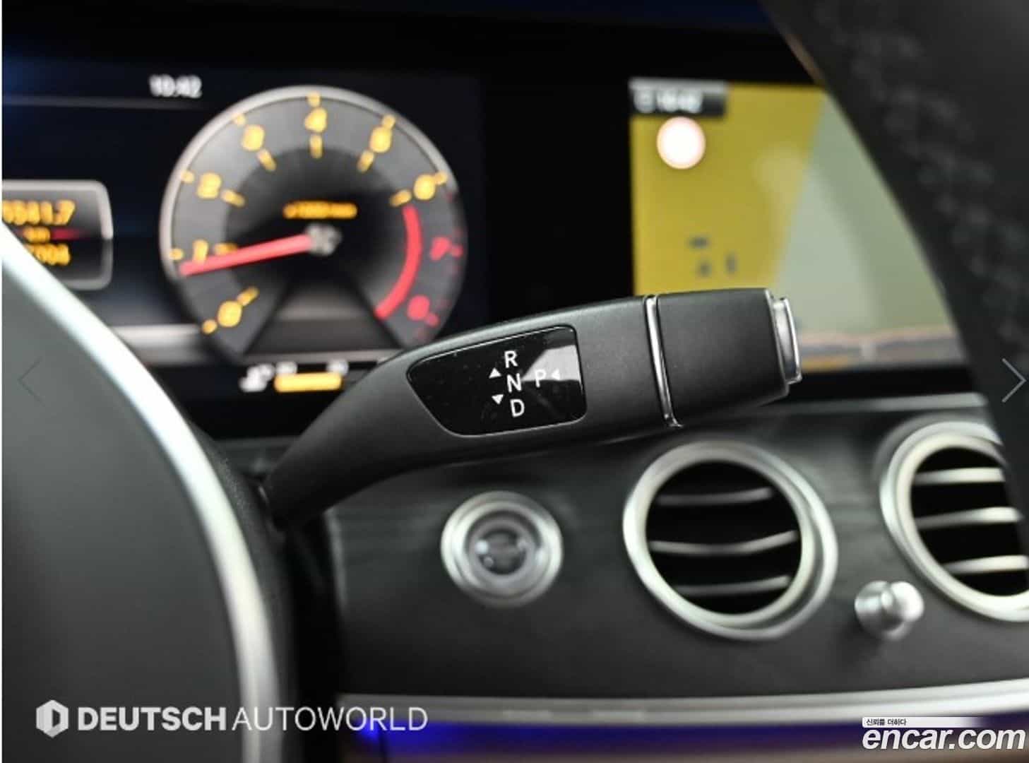 E-Class Mercedes-Benz 2020.4-INNER-009