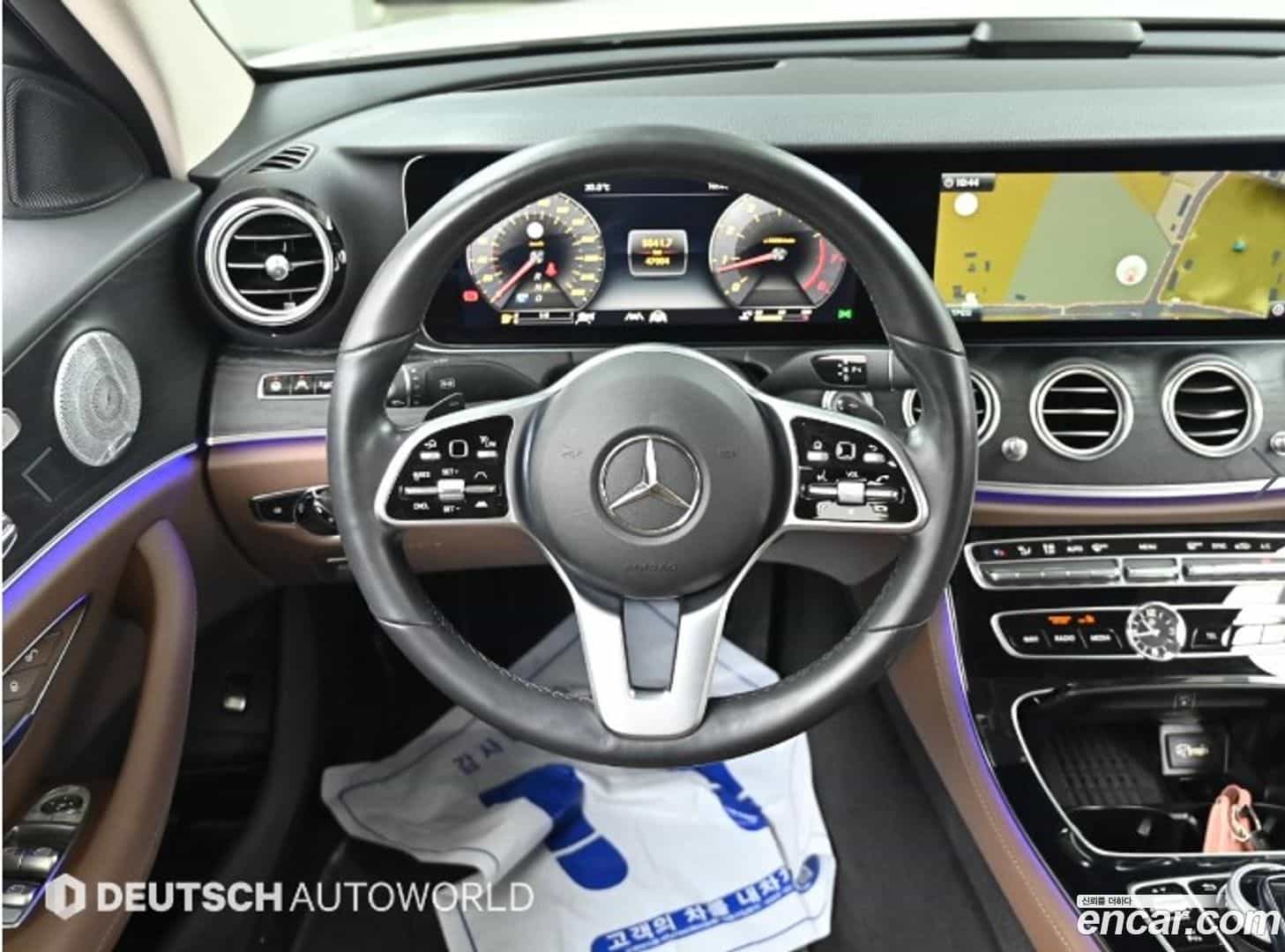 E-Class Mercedes-Benz 2020.4-OPTION-017