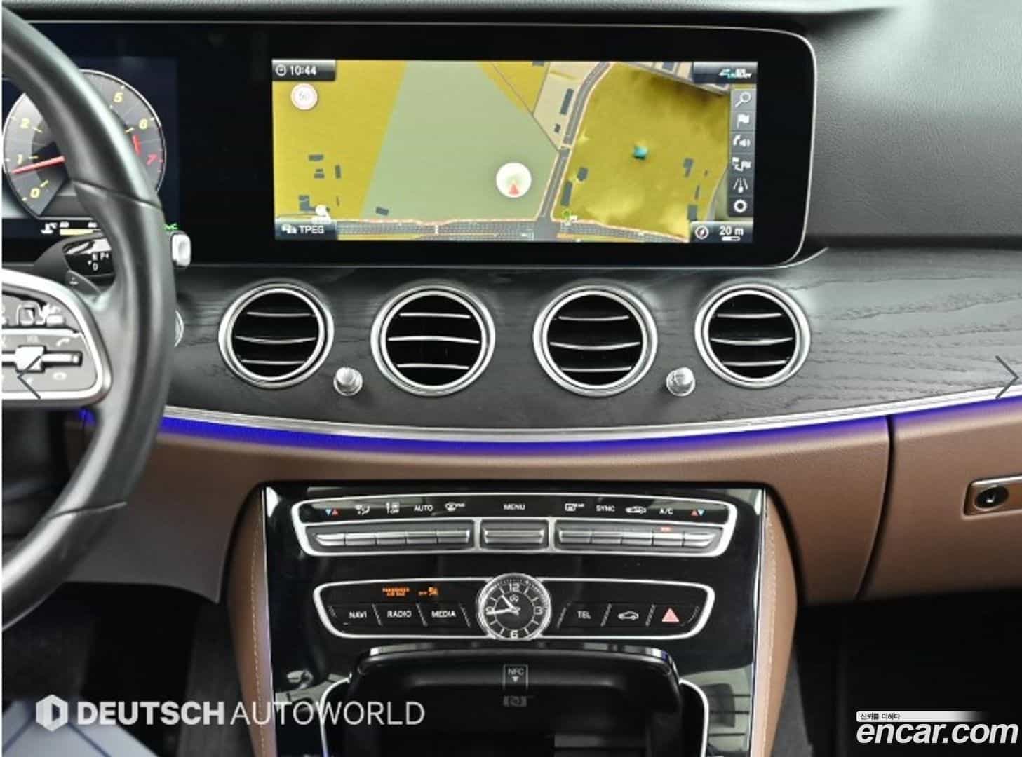 E-Class Mercedes-Benz 2020.4-OPTION-018