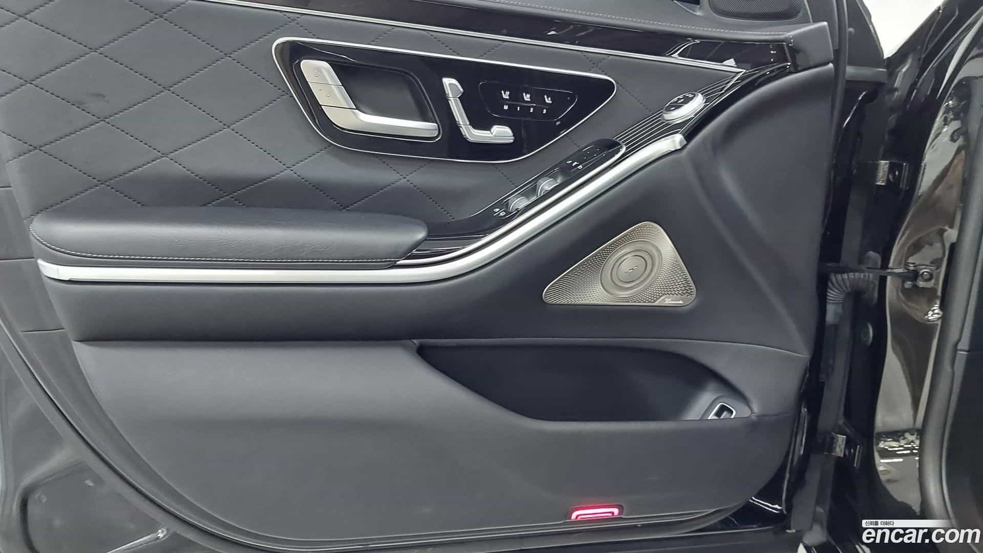 S-Class Mercedes-Benz 2022.10-OPTION-019