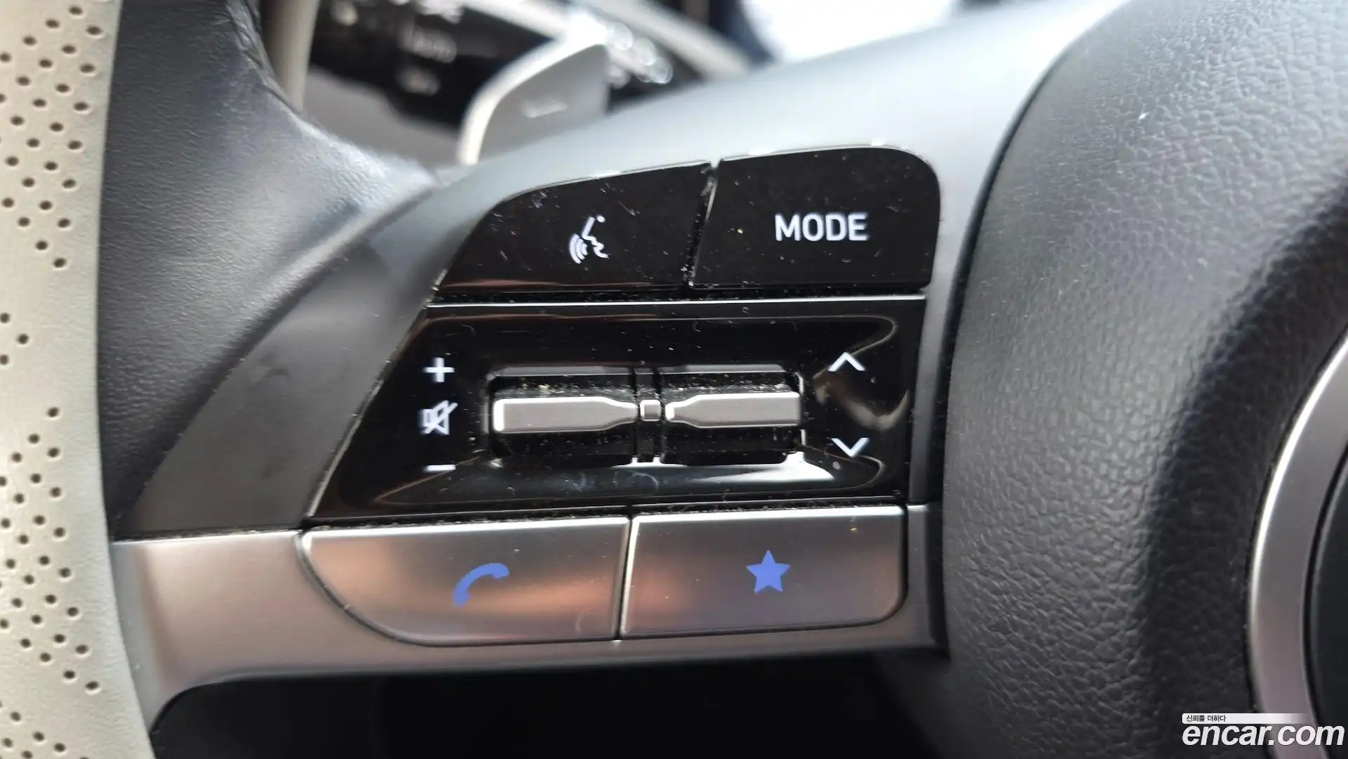 Tucson Hyundai 2023.1-OPTION-022