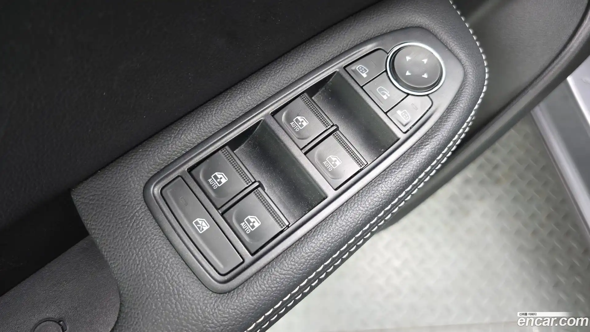 XM3 Renault Korea 2022.5-OPTION-024