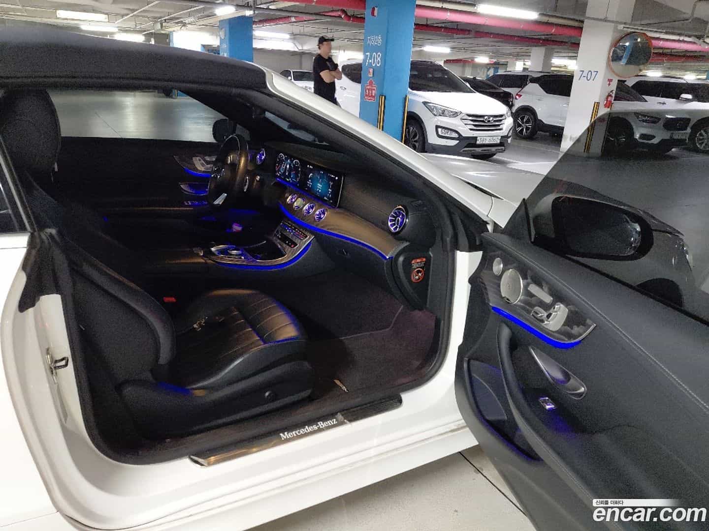 E-Class Mercedes-Benz 2022.4-OPTION-024