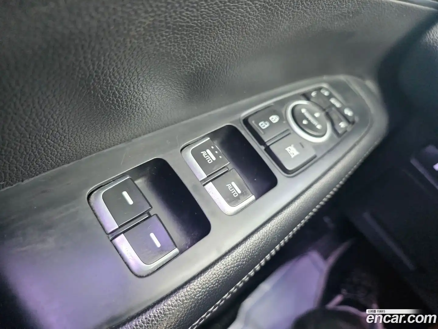 Sorento Kia 2016.6-OPTION-016