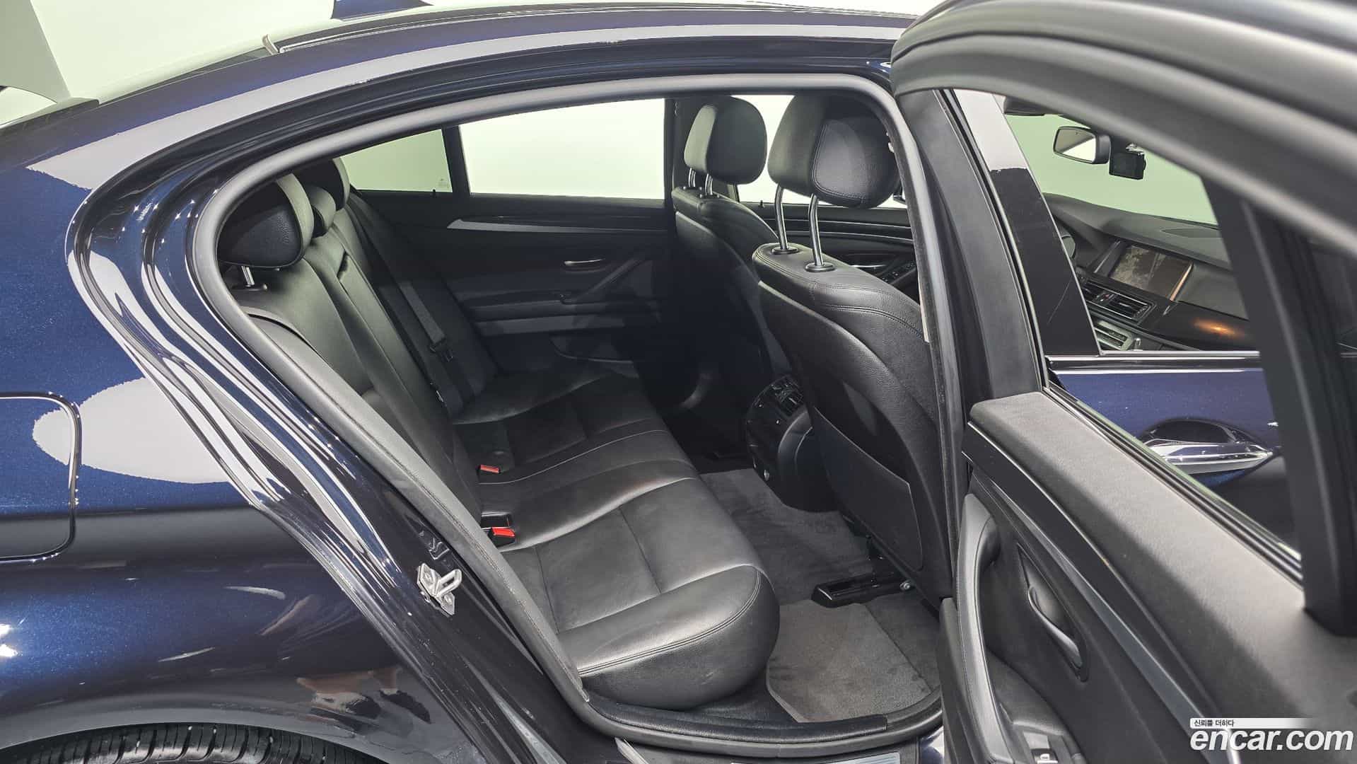 5-Series BMW 2016.4-OPTION-016