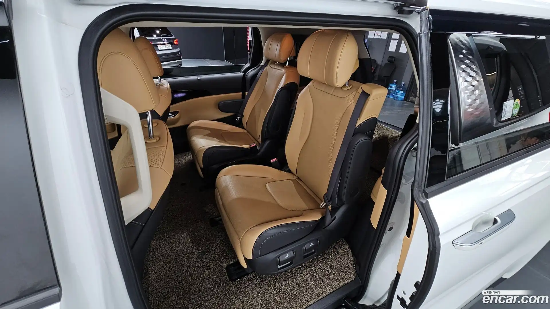 Canival Kia 2023.0-OPTION-016