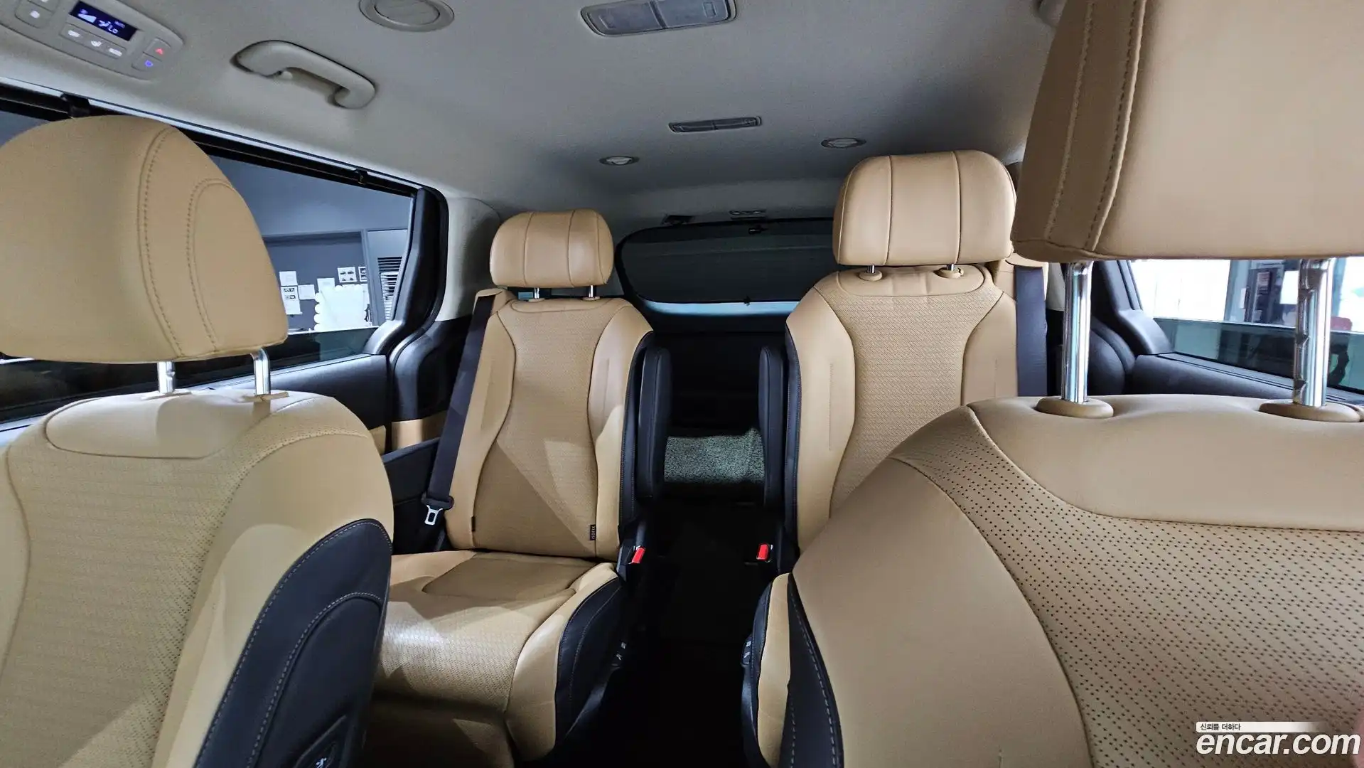 Canival Kia 2023.0-OPTION-022