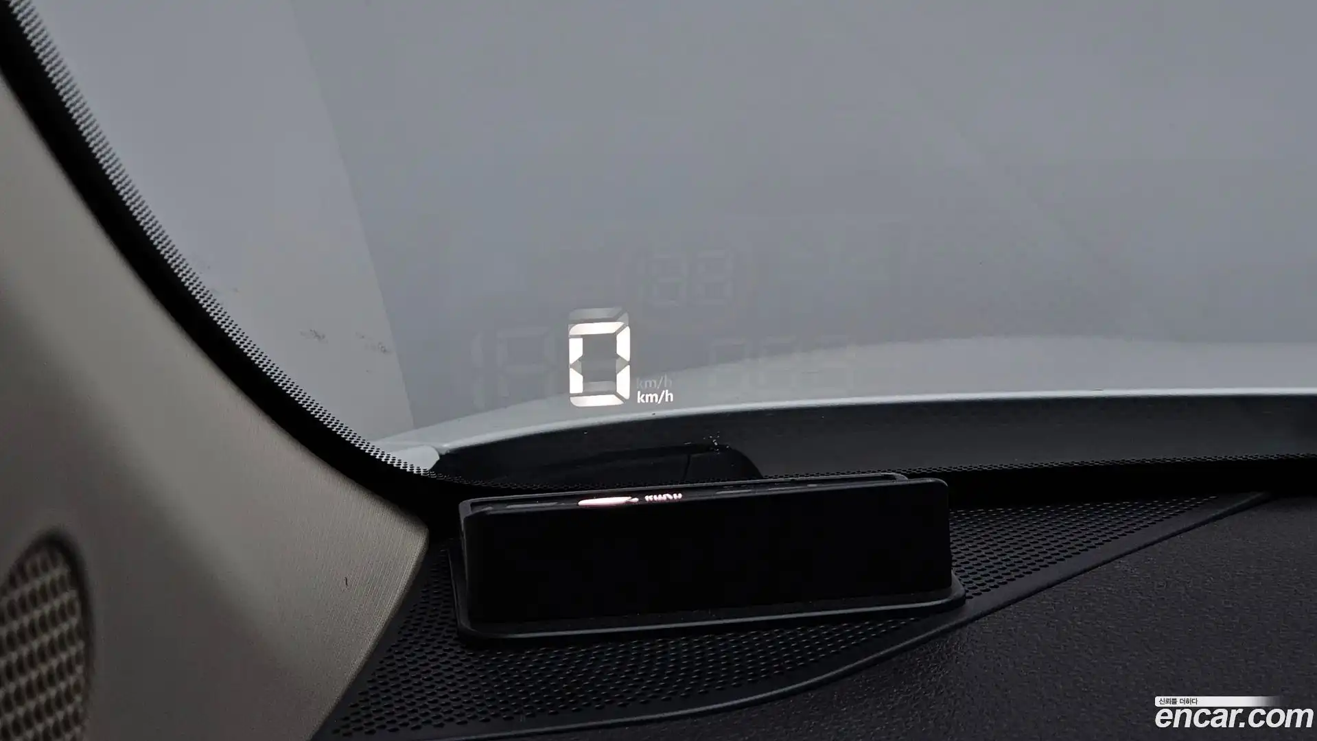 Canival Kia 2023.0-OPTION-023