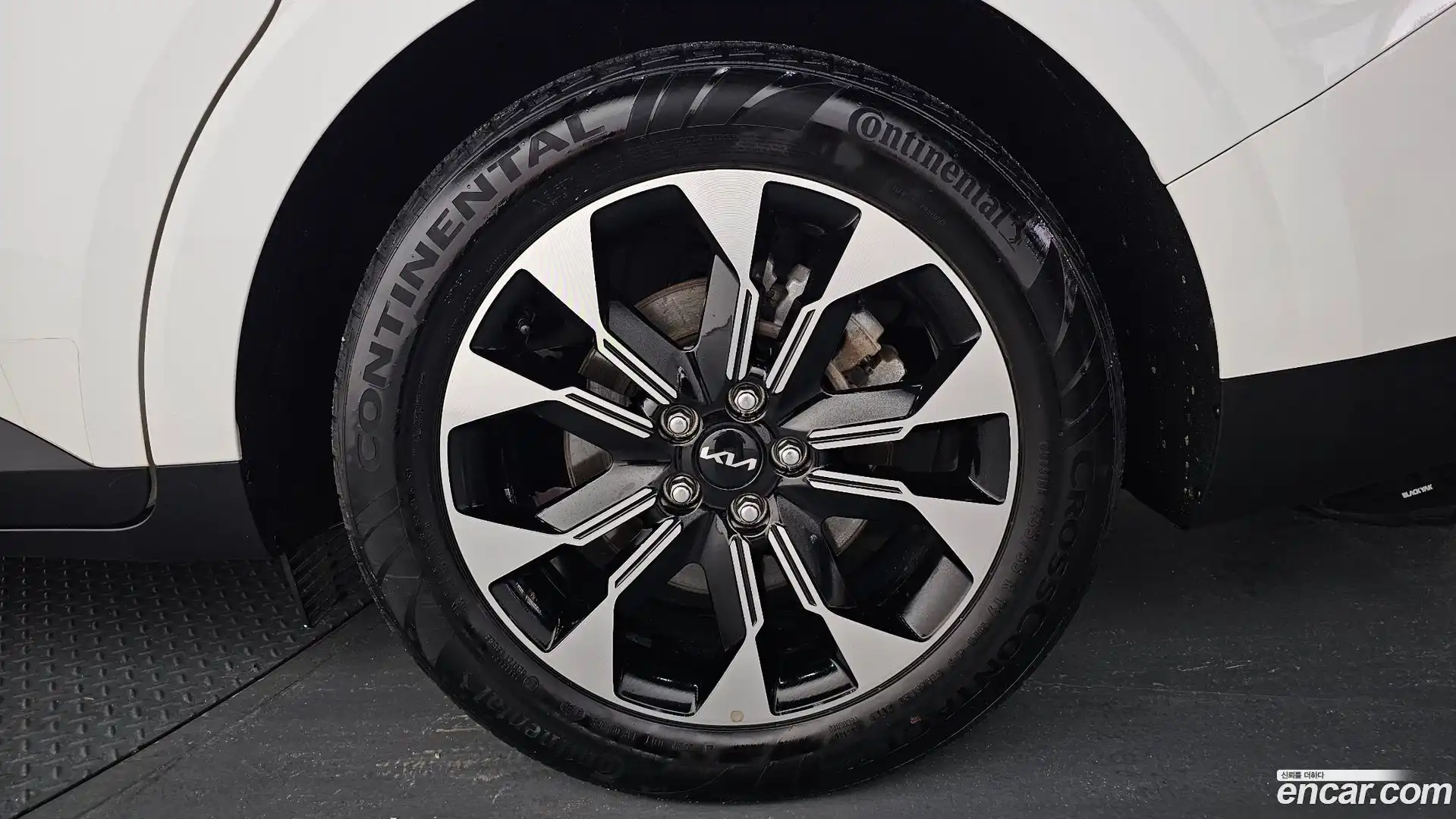 Canival Kia 2023.0-OUTER-031