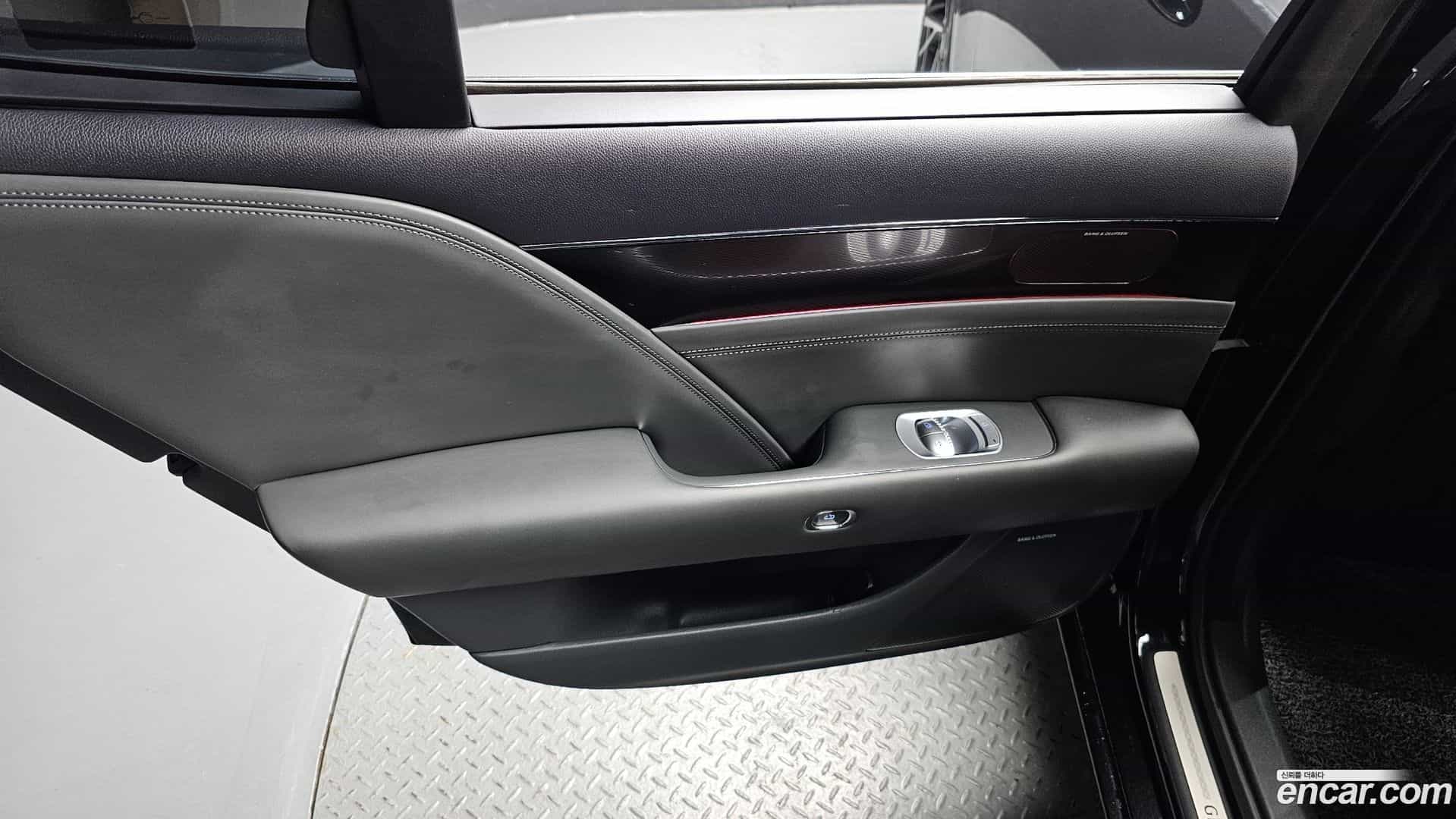 G90 Genesis 2022.9-INNER-035