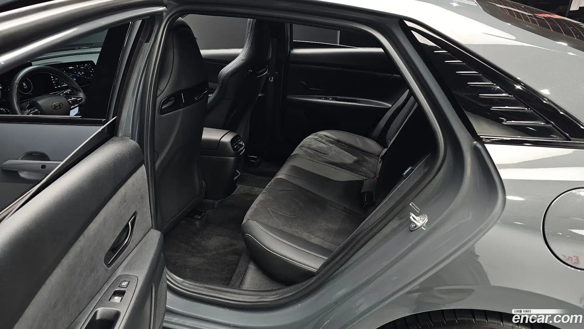AVANTE Hyundai 2024.3-OPTION-015