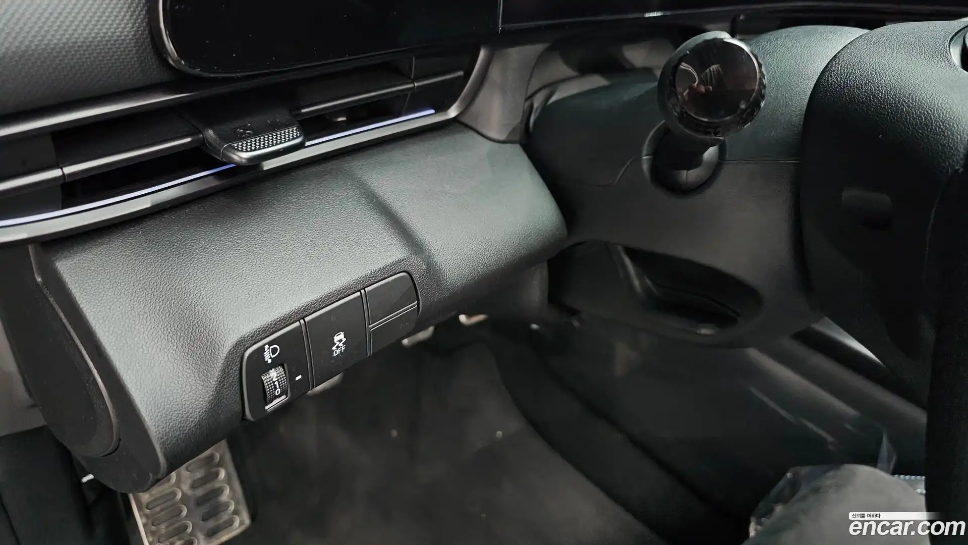 AVANTE Hyundai 2024.3-OPTION-040