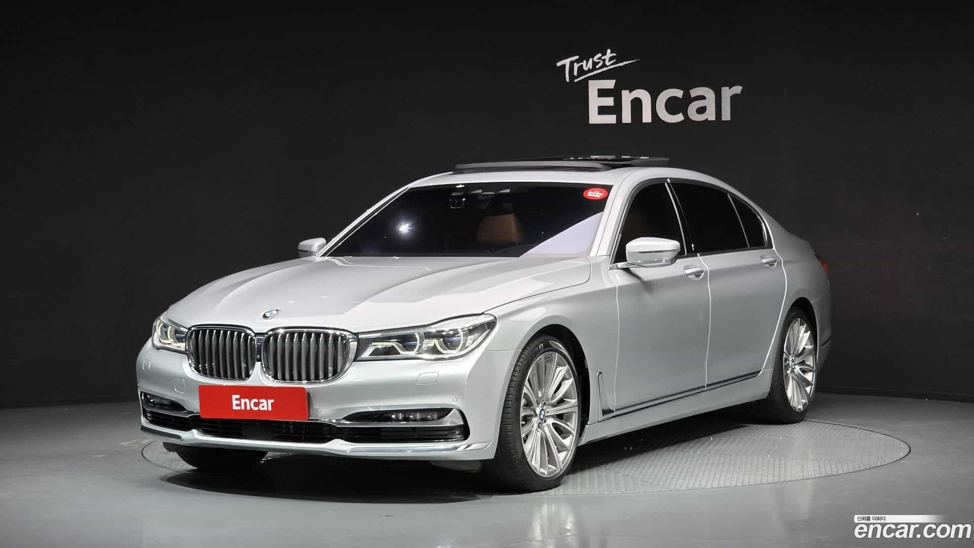 7-Series BMW 2018.6-OUTER-001