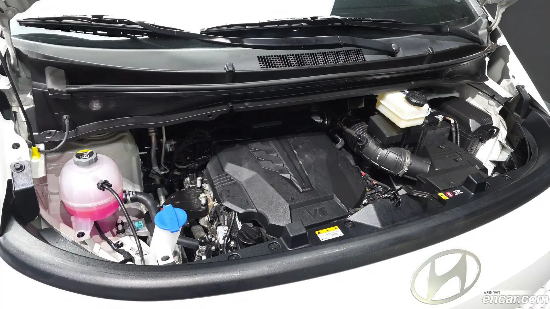 Staria Hyundai 2025.3-OUTER-006