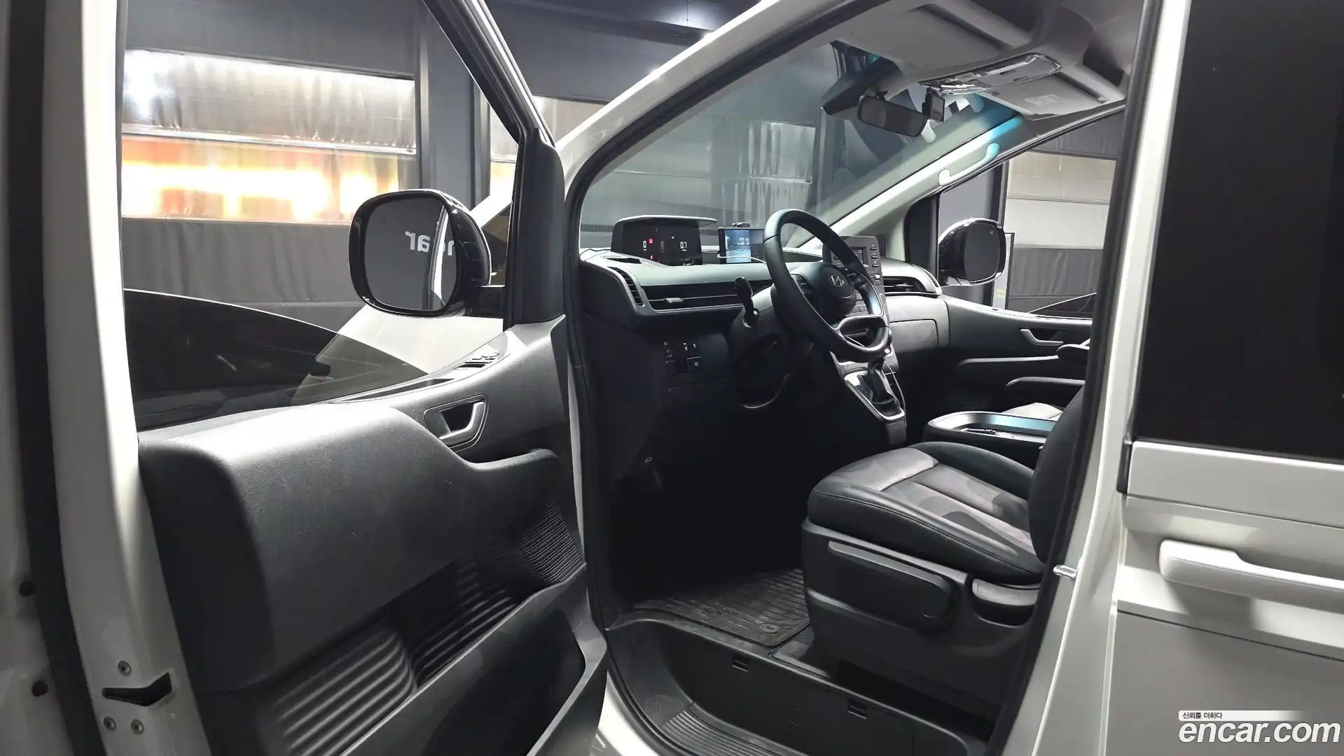 Staria Hyundai 2025.3-INNER-010