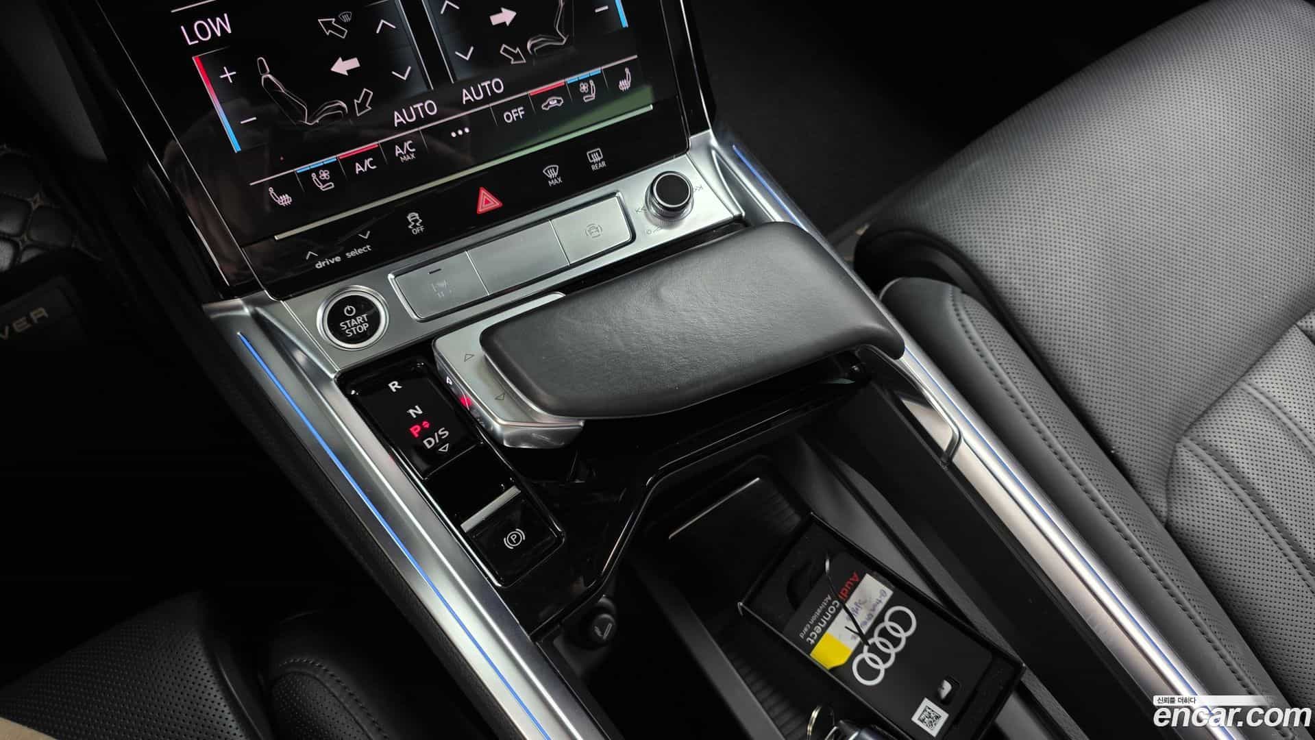 e-tron Audi 2021.11-INNER-009