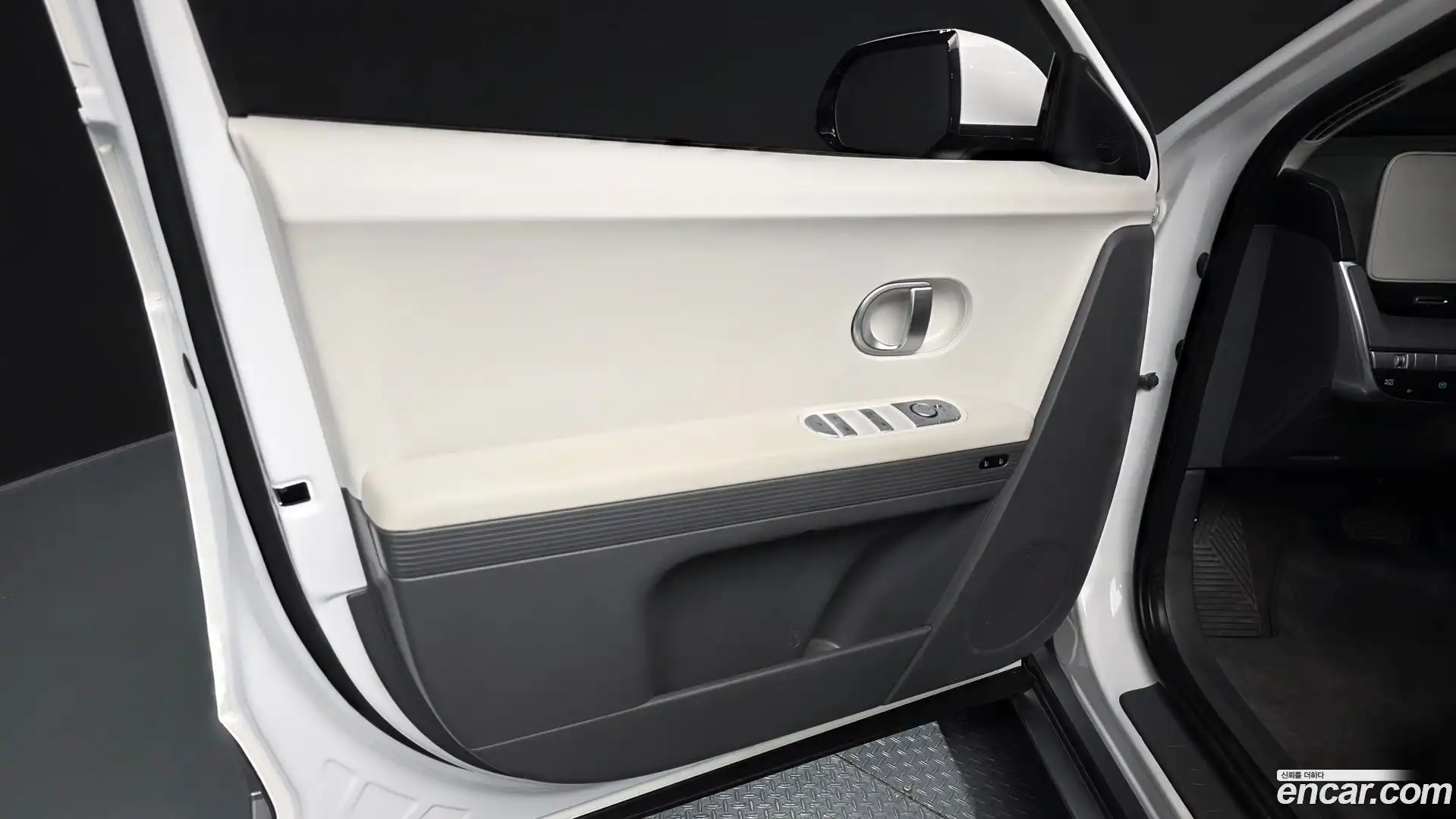 Ioniq5 Hyundai 2021.5-INNER-034