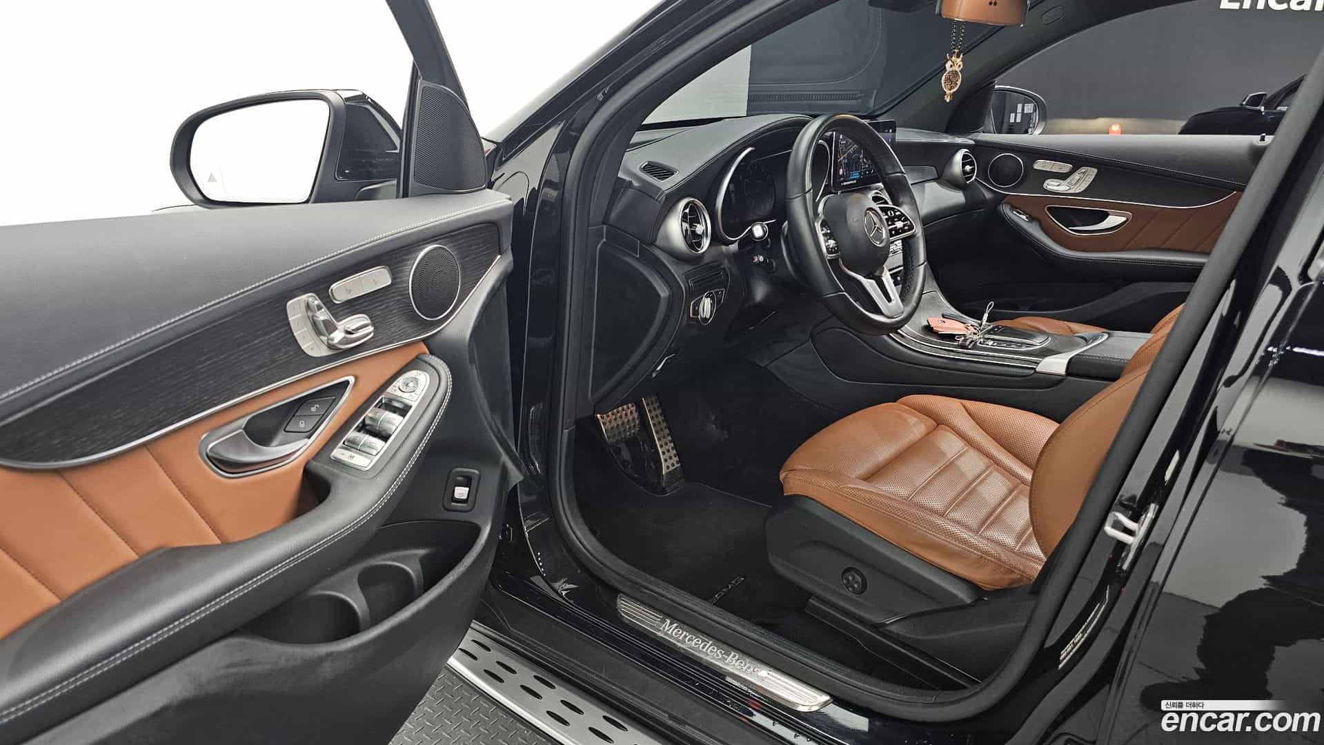 GLC-Class Mercedes-Benz 2022.5-OPTION-015