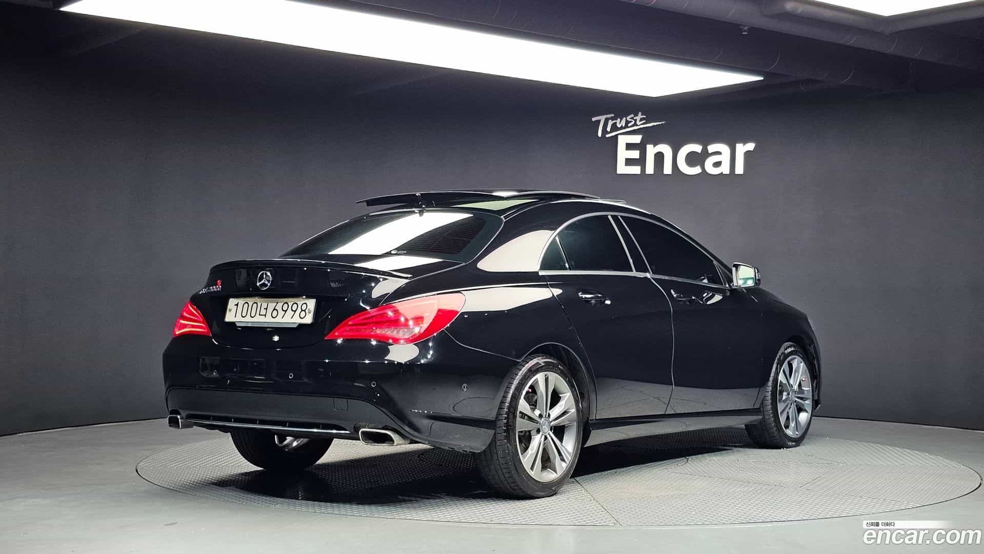 CLA-Class Mercedes-Benz 2016.3-OUTER-002