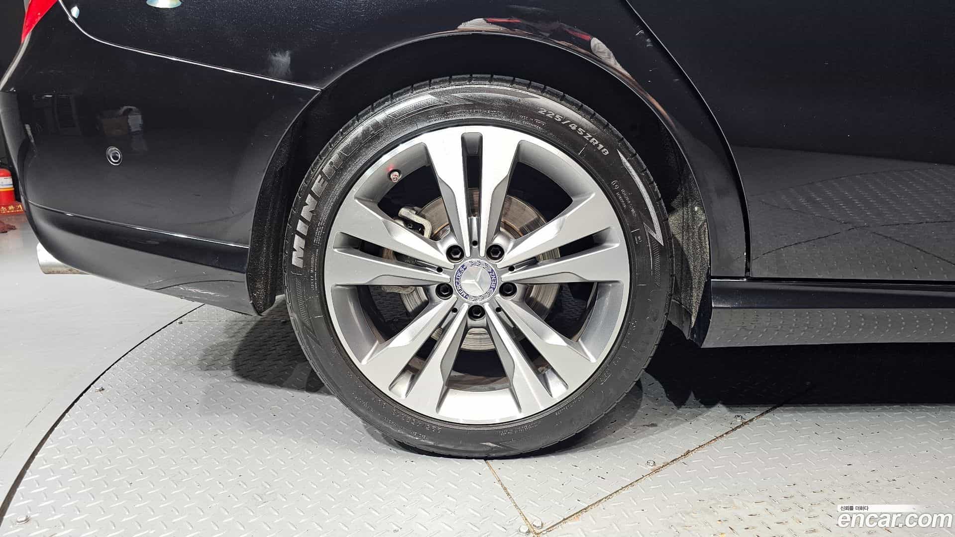 CLA-Class Mercedes-Benz 2016.3-OUTER-005
