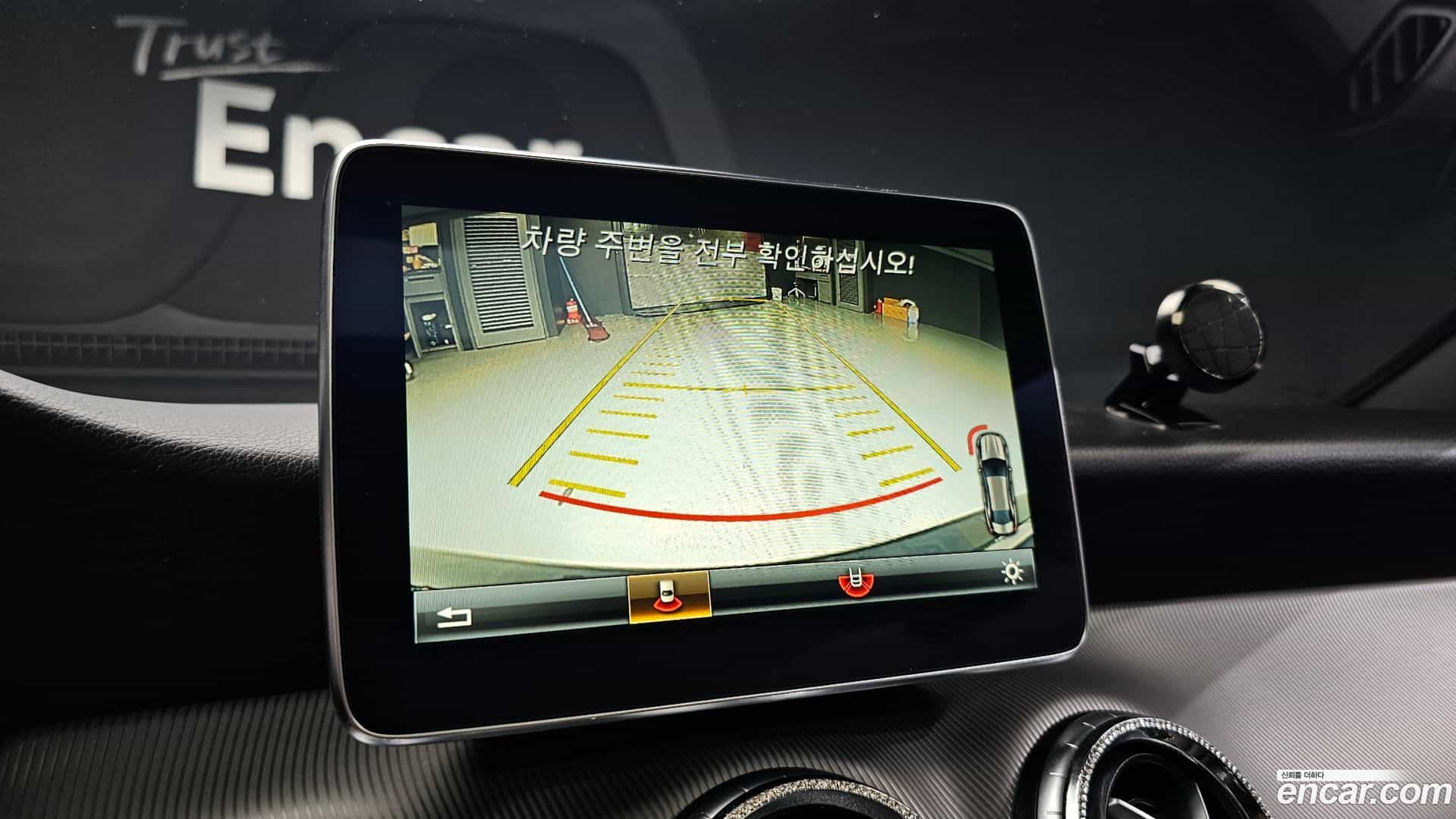 CLA-Class Mercedes-Benz 2016.3-OPTION-018