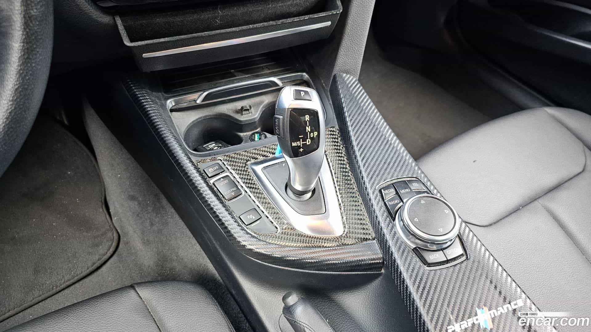 3-Series BMW 2016.4-INNER-009