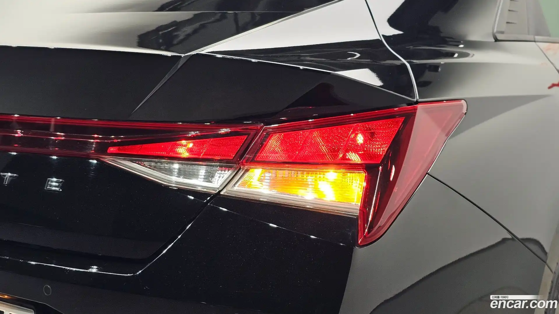 AVANTE Hyundai 2022.5-OUTER-033