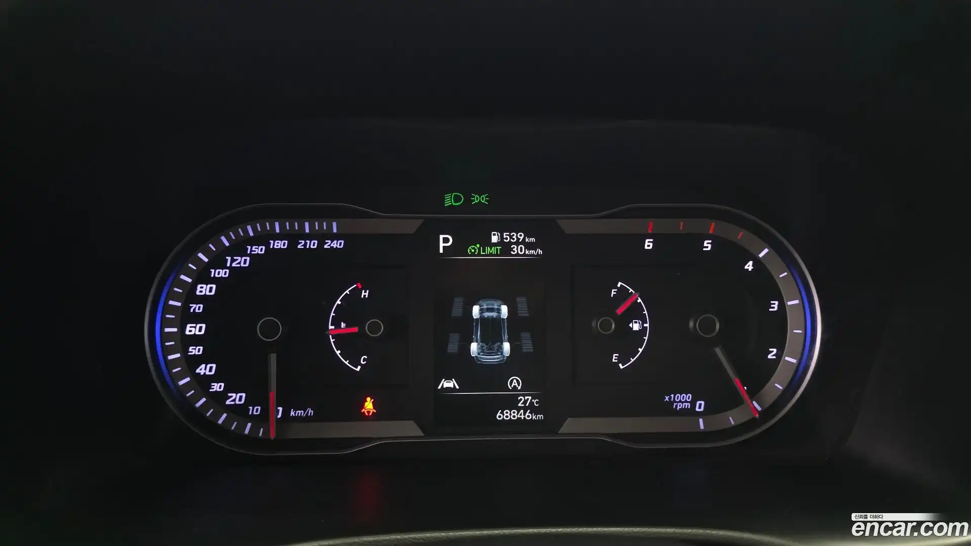 Tucson Hyundai 2022.2-INNER-008