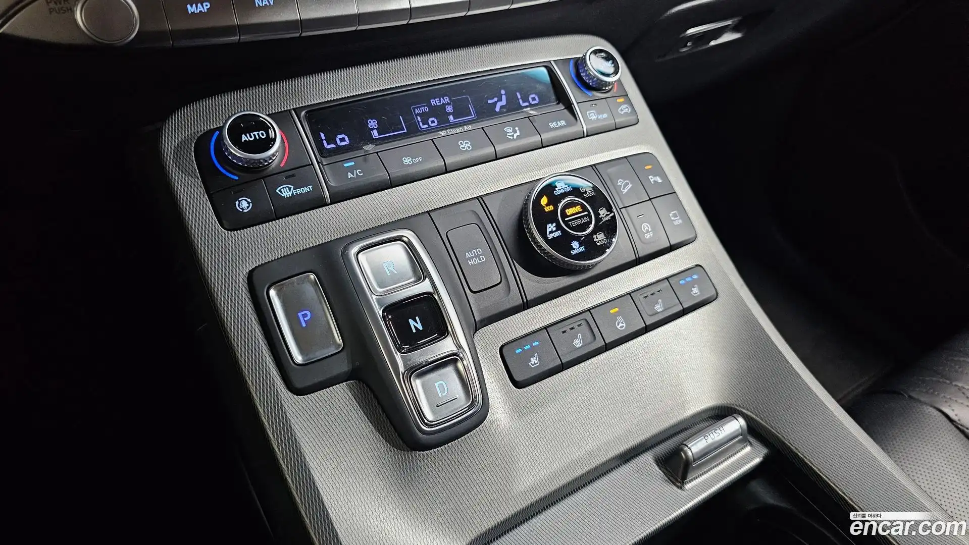 Palisade Hyundai 2020.3-INNER-009