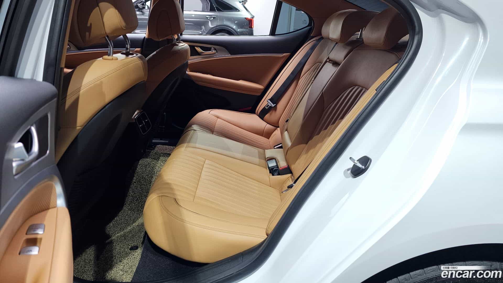 G70 Genesis 2022.6-OPTION-015