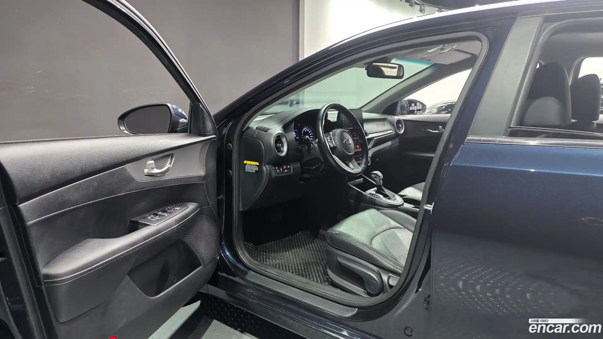 K3 Kia 2018.9-INNER-010
