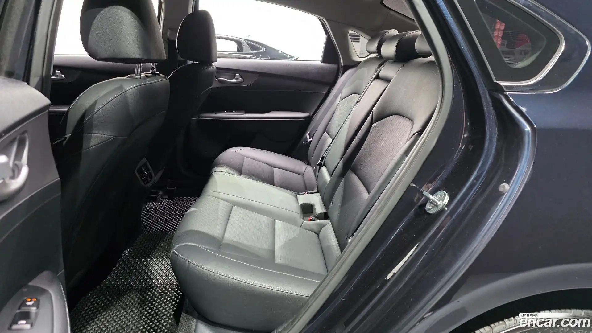K3 Kia 2018.9-OPTION-015