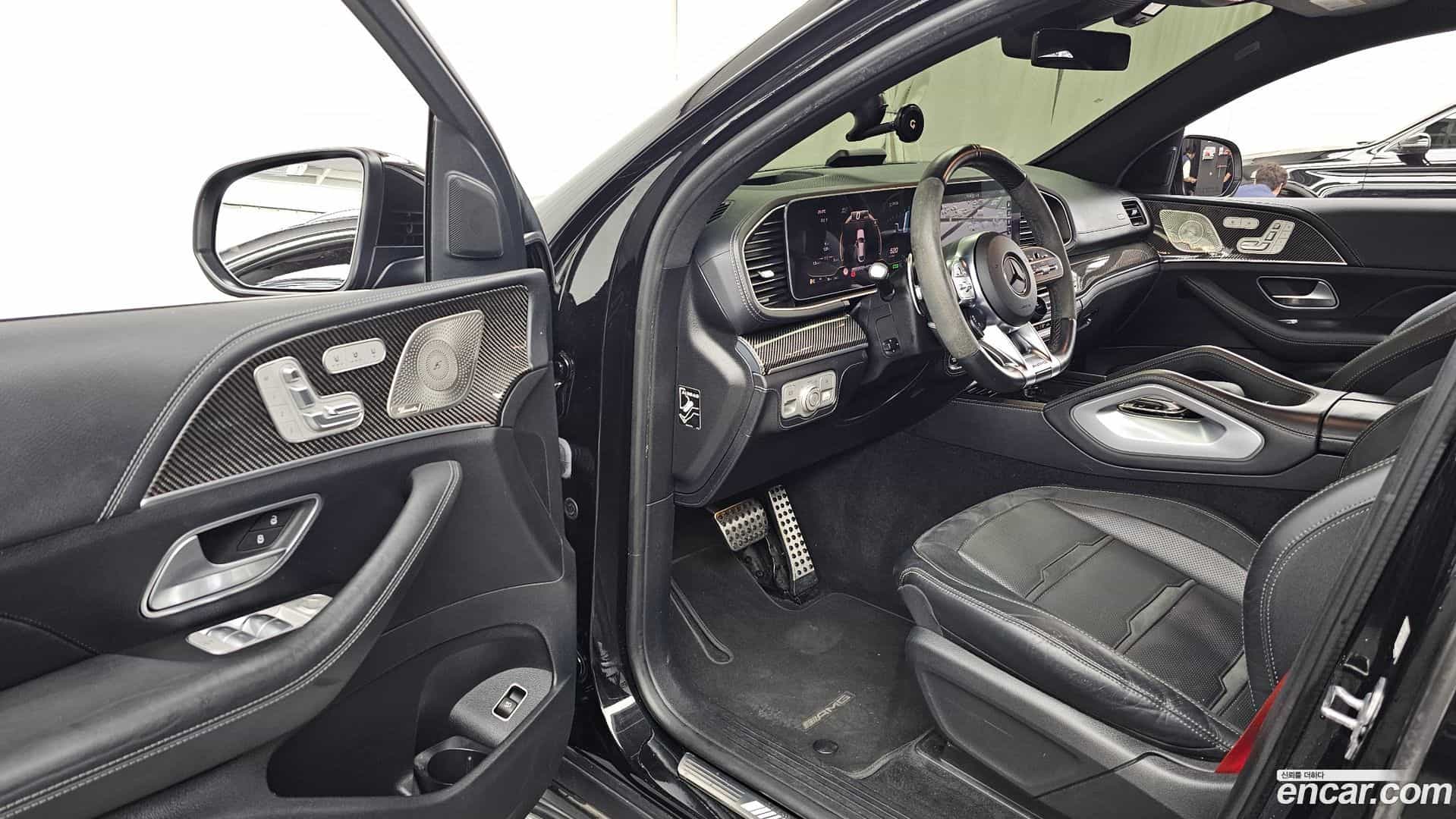 GLE-Class Mercedes-Benz 2022.5-INNER-010