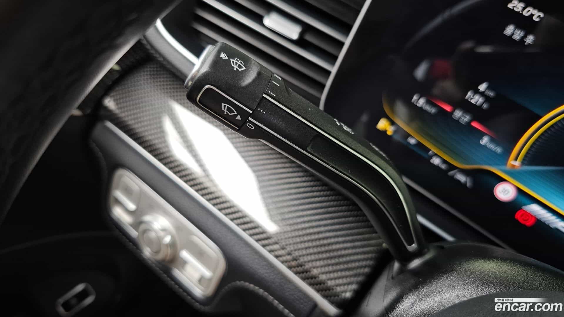 GLE-Class Mercedes-Benz 2022.5-OPTION-050