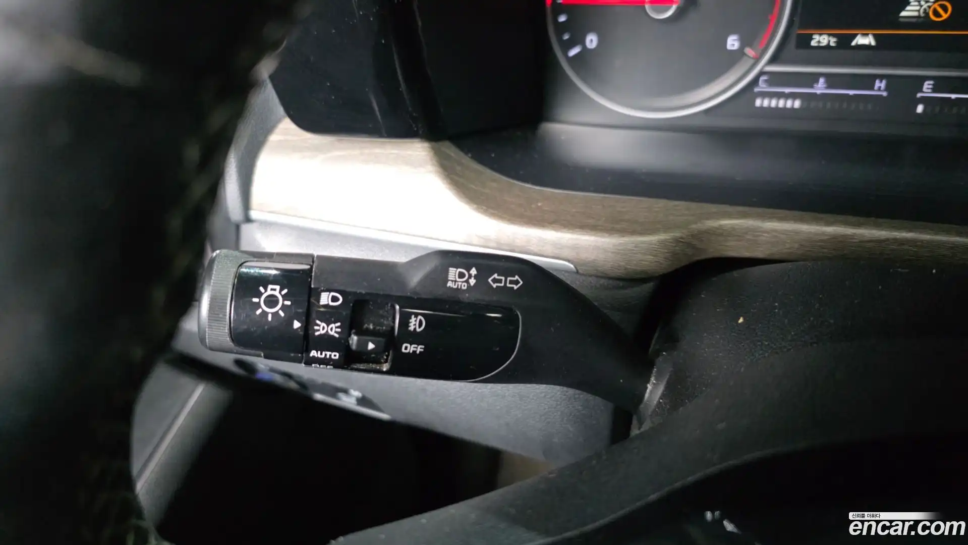 Sorento Kia 2020.6-OPTION-042