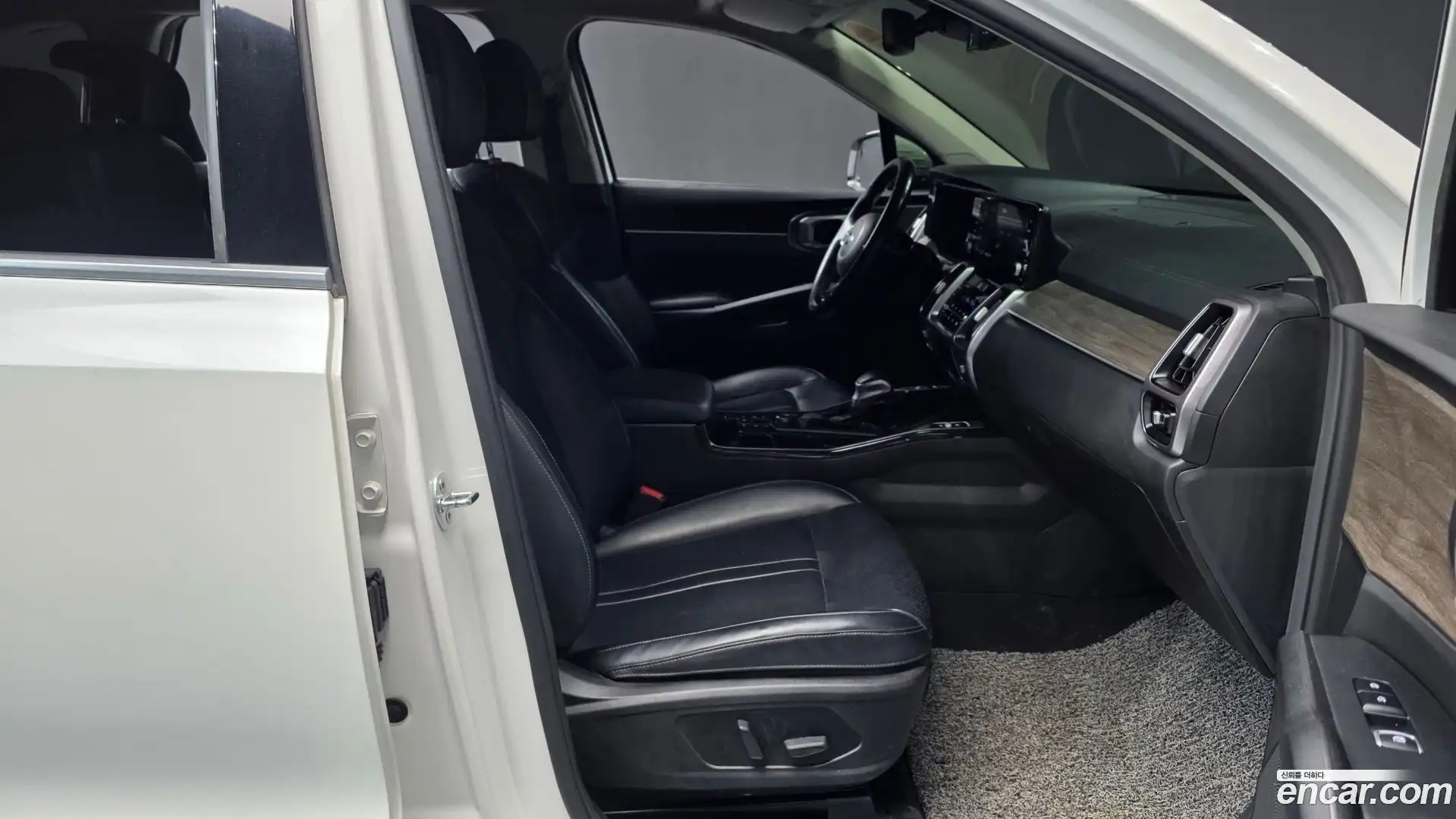 Sorento Kia 2020.6-OPTION-049