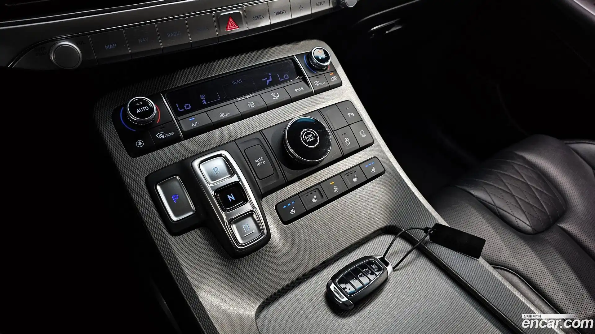 Palisade Hyundai 2021.0-INNER-009
