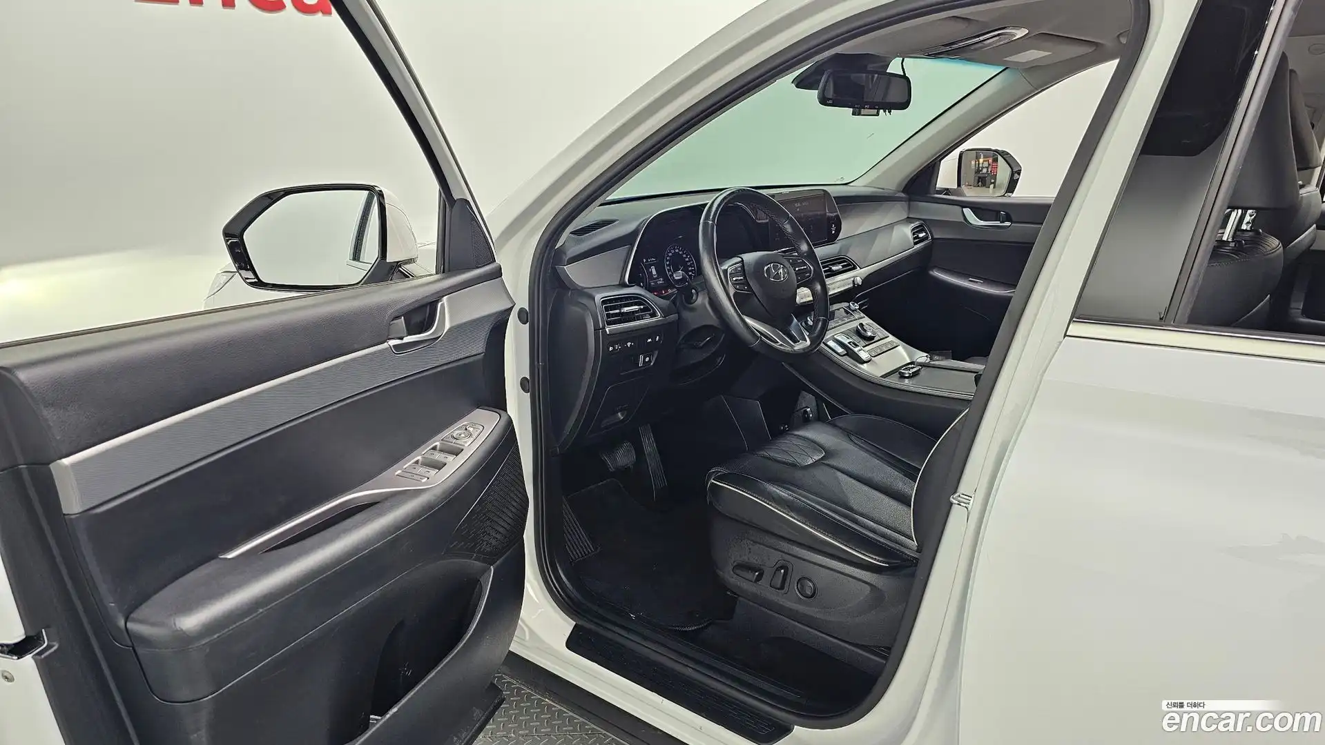 Palisade Hyundai 2021.0-INNER-036