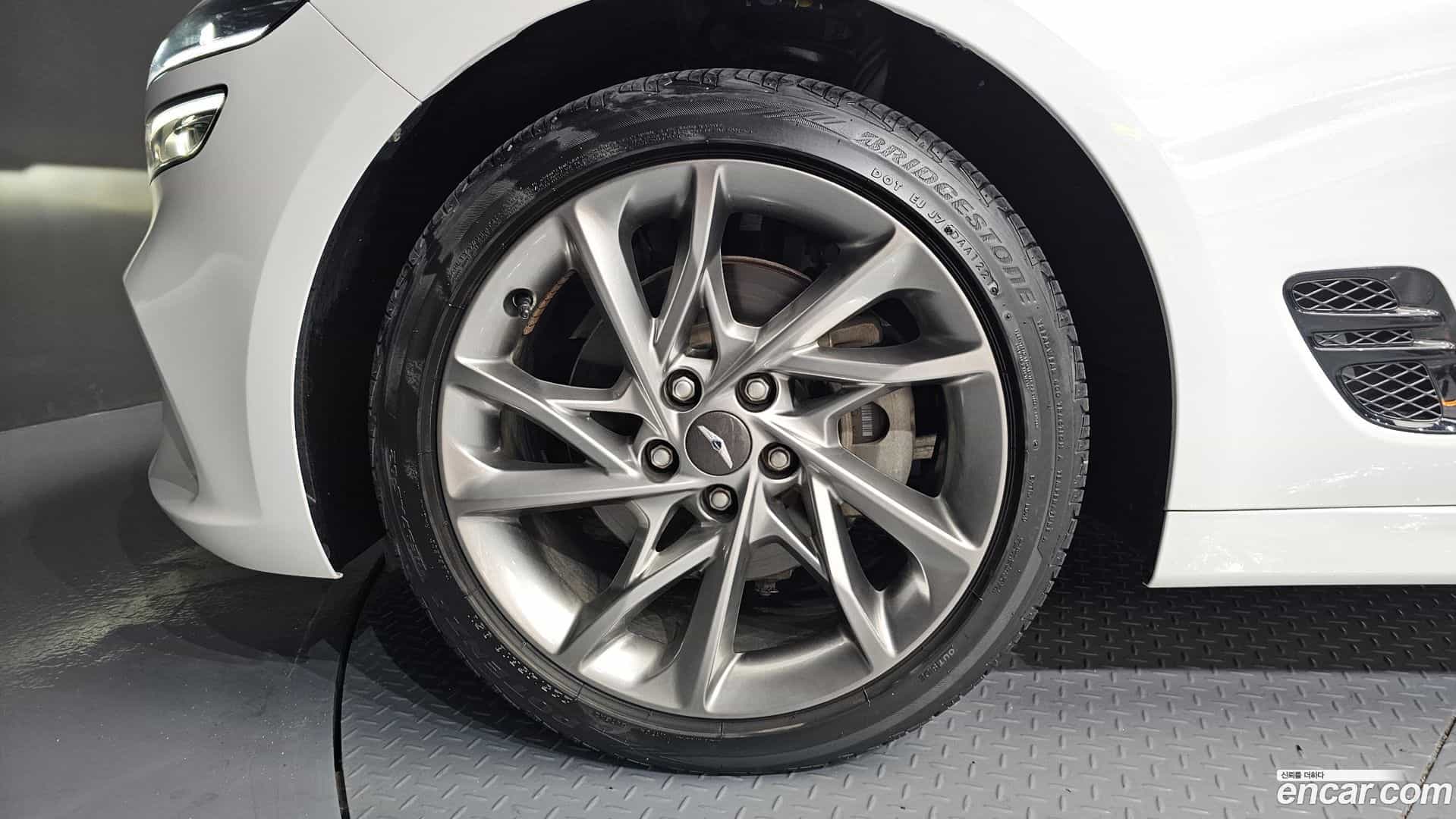 G70 Genesis 2021.6-OUTER-005