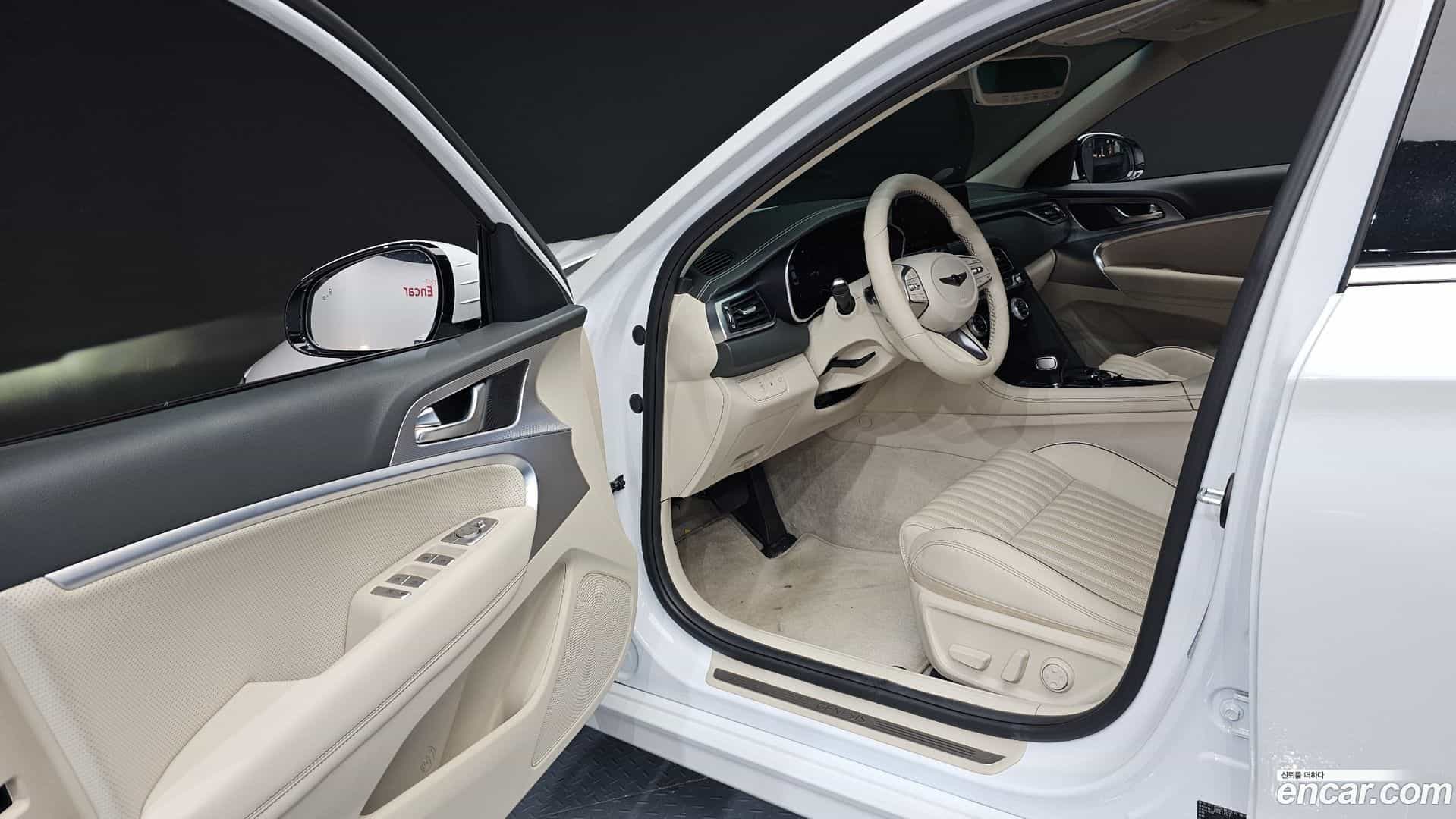G70 Genesis 2021.6-INNER-010