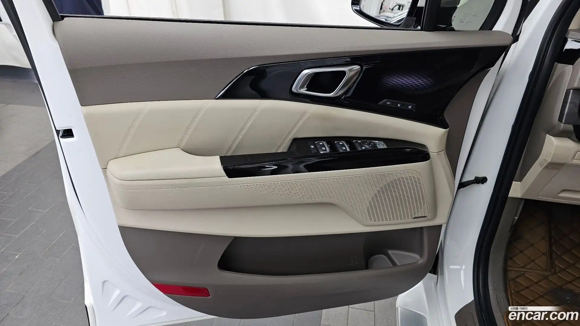 Canival Kia 2021.5-INNER-034